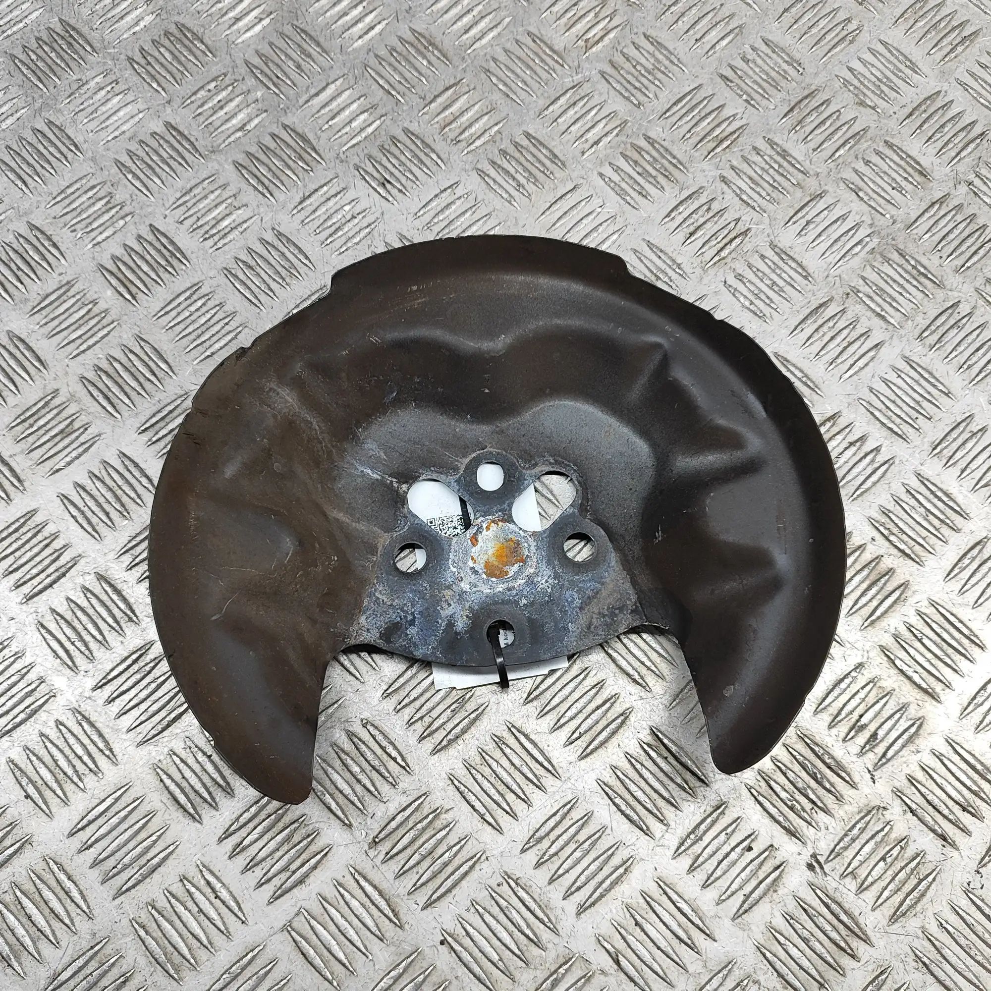 Opel Mokka (B) Brake disc shield — left rear Brake disc shield — left rear — OPEL MOKKA (202...