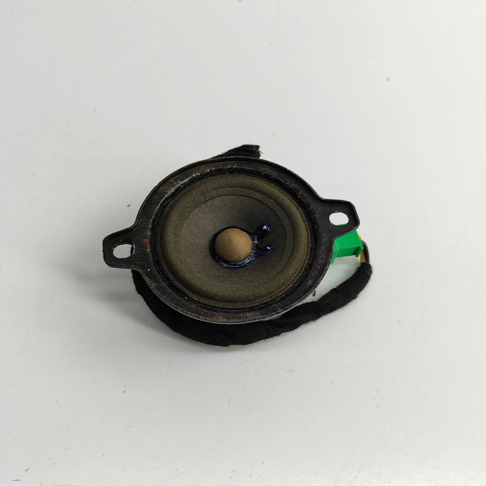 Saab 9-5 Rear Right Door Speaker Rear Right Door Speaker — SAAB 9-5 YS3E (1997-2...