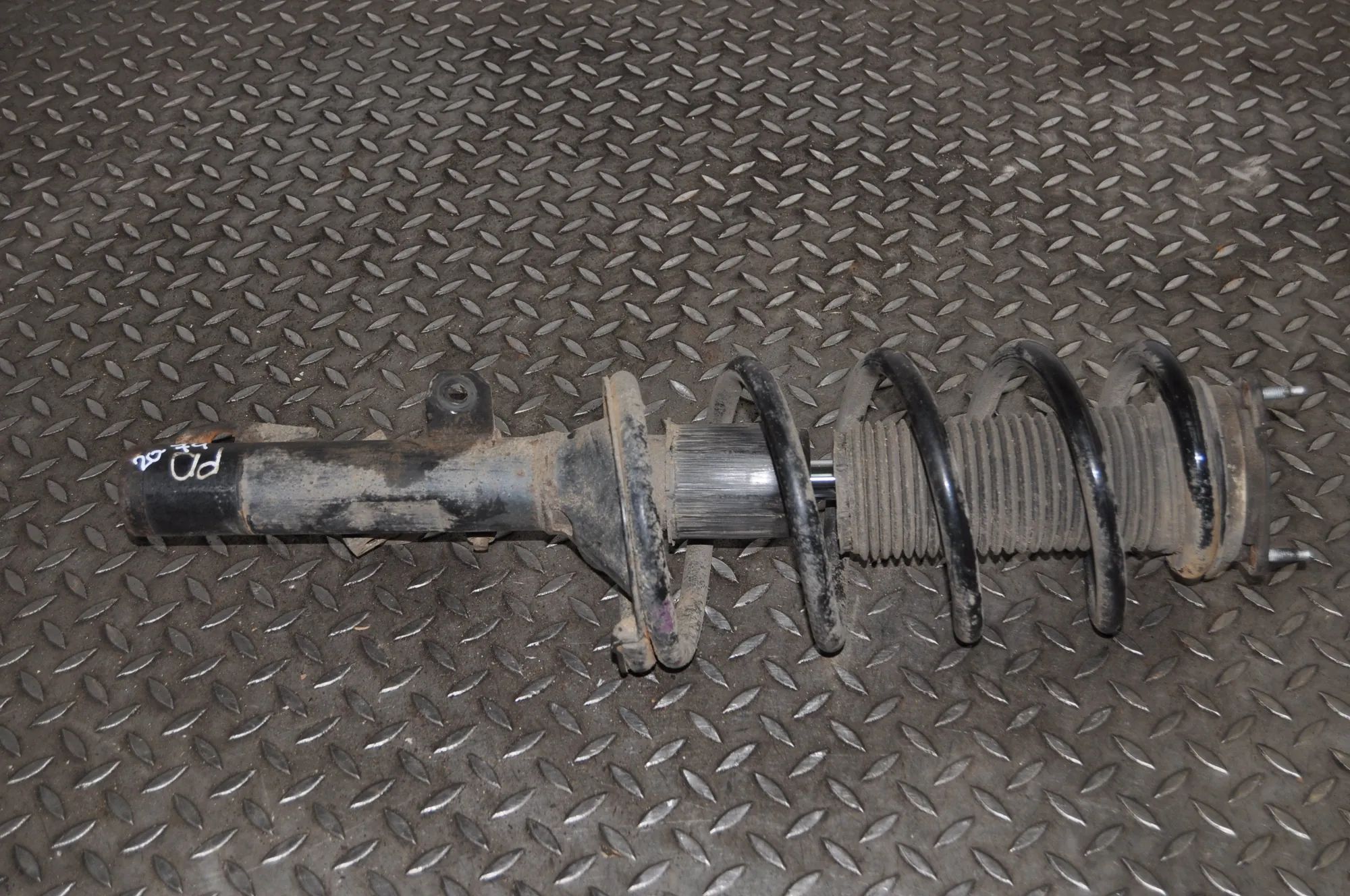 Ford Transit Custom / Tourneo Custom Shock absorber — front right Shock absorber — front right — FORD TRANSIT CUS...
