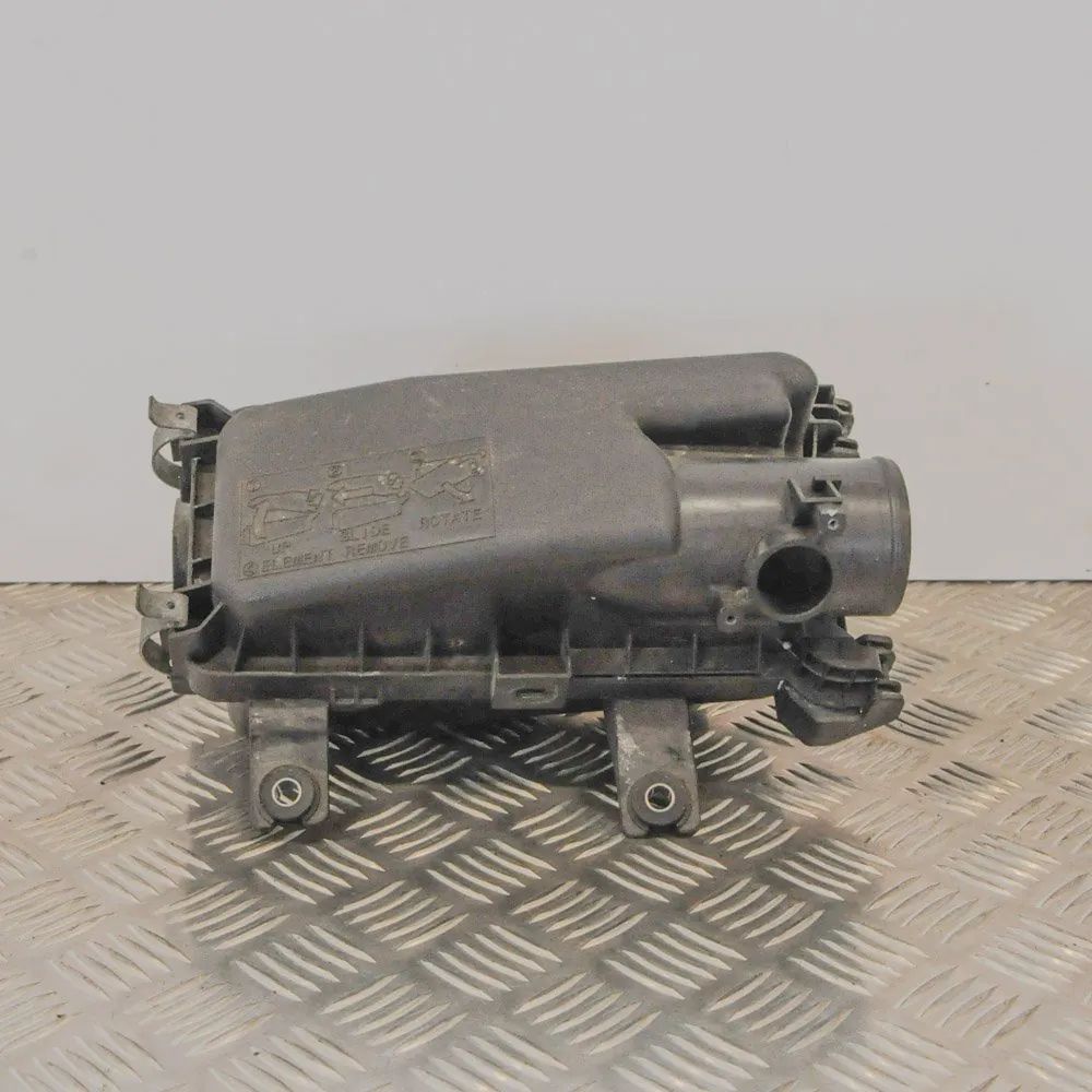 Toyota Verso Õhufiltri korpus (2.5) Air Filter Box — TOYOTA VERSO S _P12_ (2010-201...