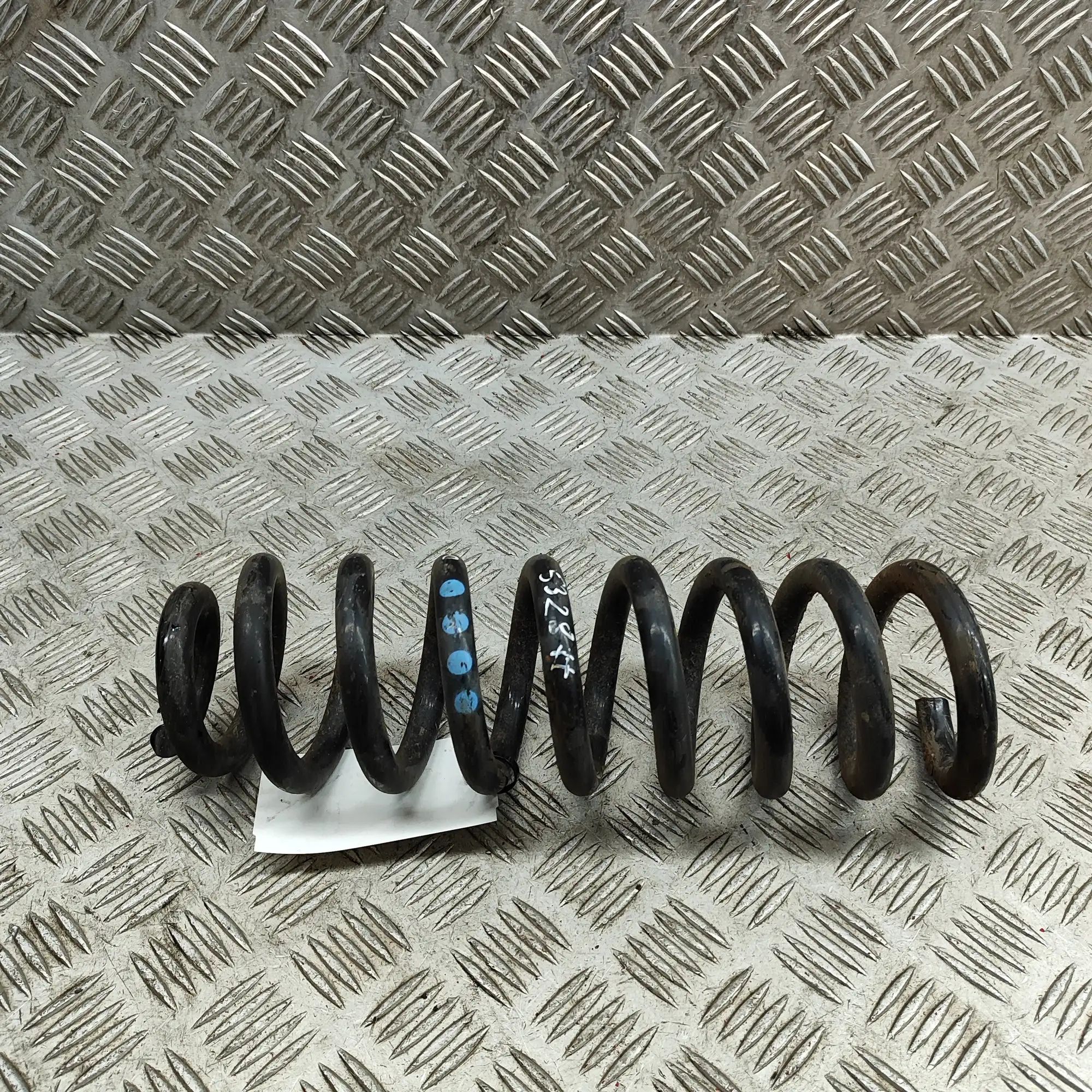 Mercedes-Benz A (W176) Coil spring — rear left Coil spring — rear left — MERCEDES BENZ E-CLASS...