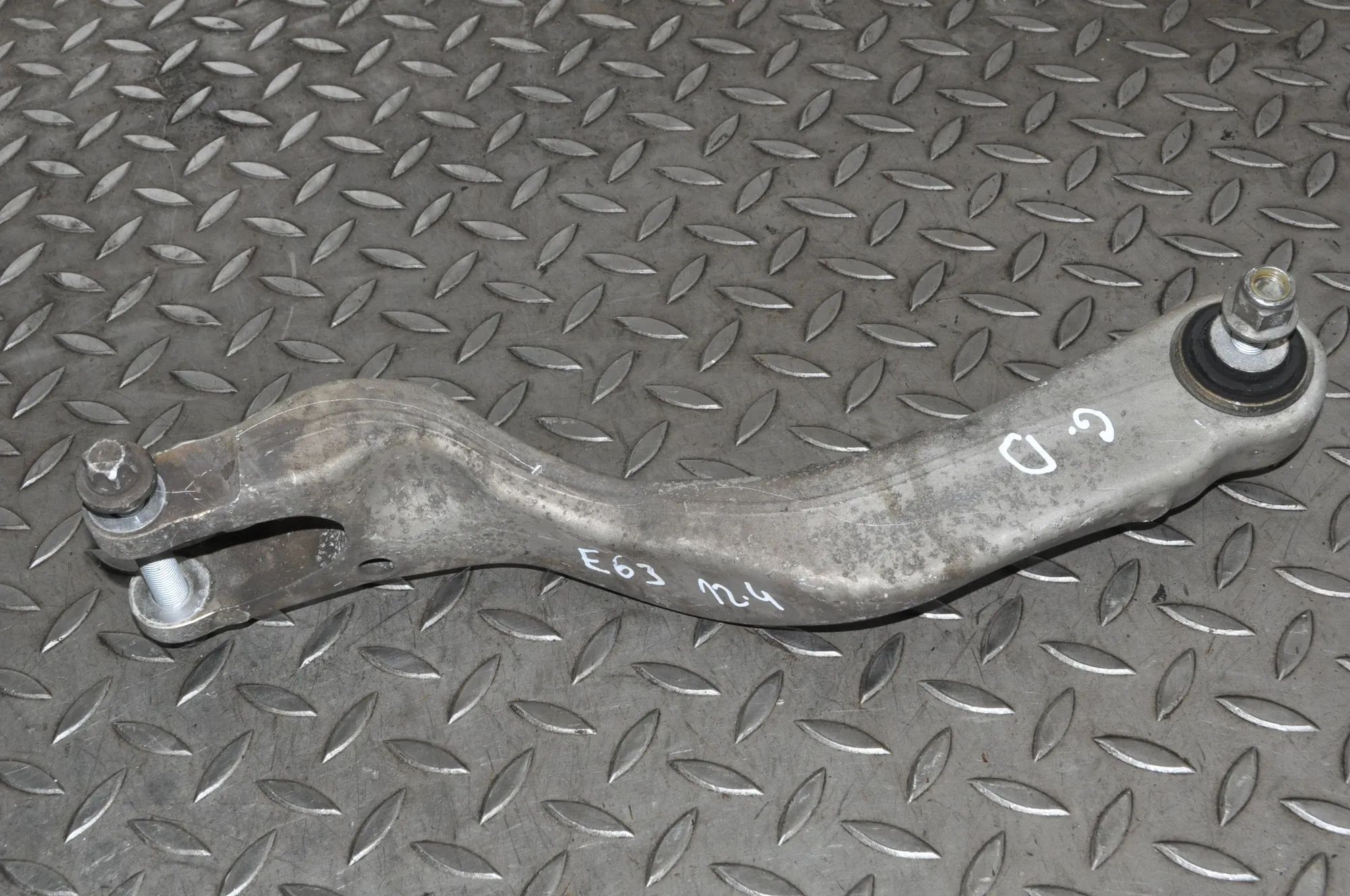 Mercedes-Benz A (W176) Rear Right Control Arm Rear Right Control Arm — MERCEDES BENZ E-CLASS ...