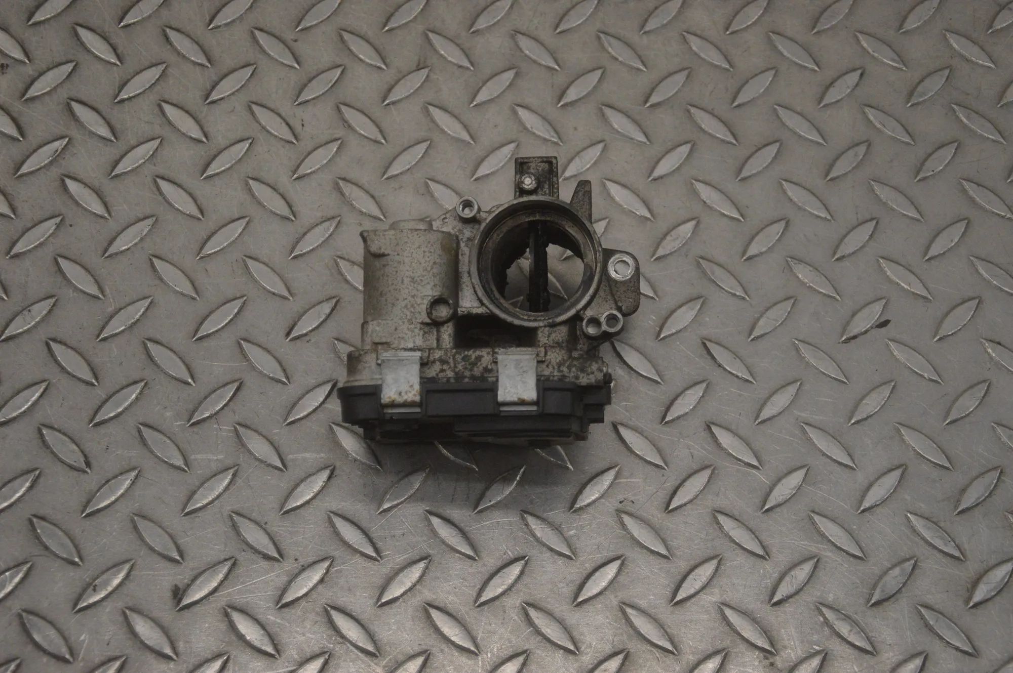Fiat Grande Punto EGR Valve EGR valve — FIAT PUNTO EVO 199_ (2008-PRESENT) ...