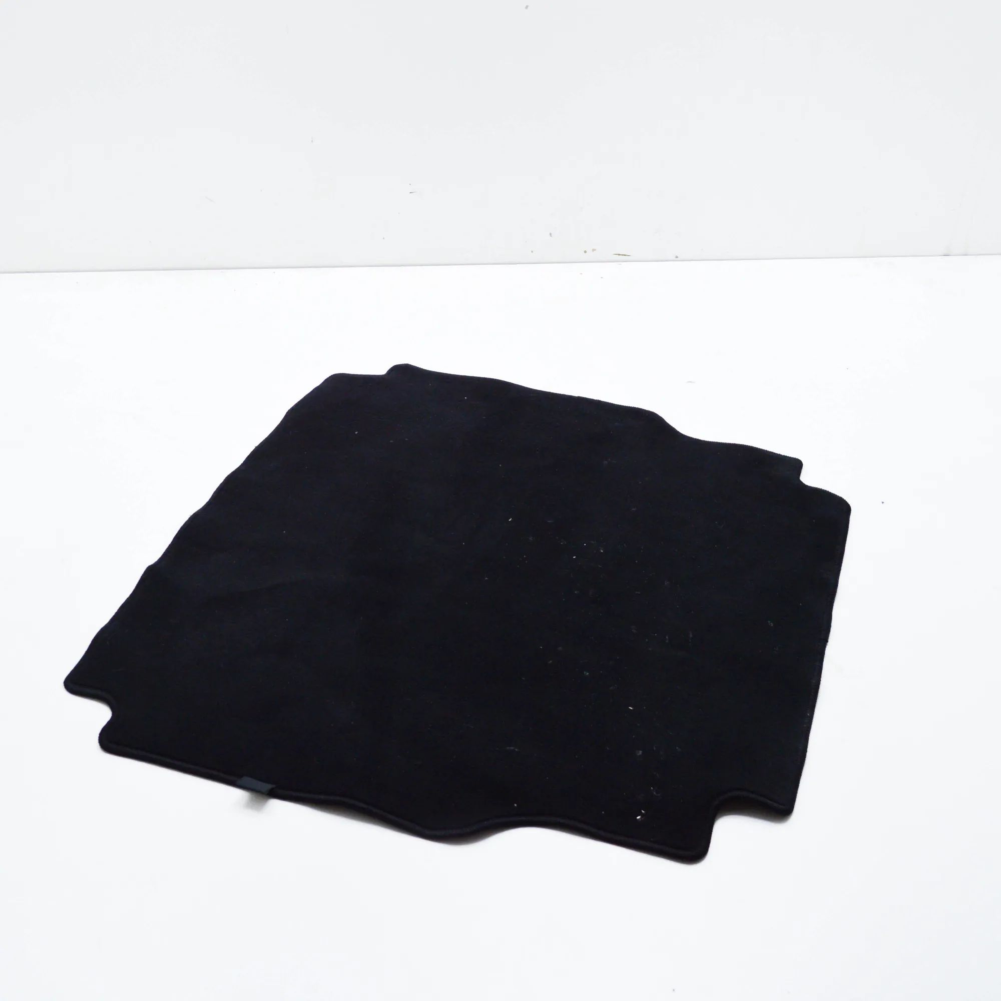Mercedes-Benz A (W176) Boot carpet Boot carpet — MERCEDES BENZ C-CLASS (W205) (201...