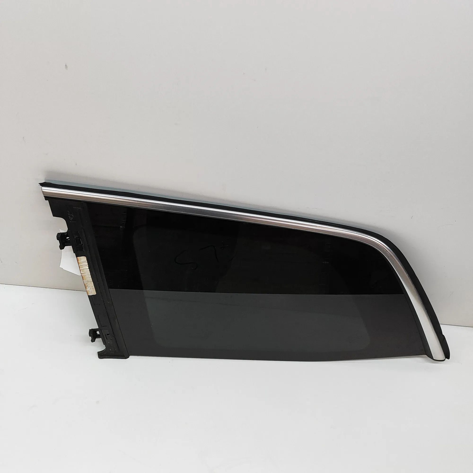 Mercedes-Benz A (W176) Rear Left Quarter Window Rear Left Quarter Window — MERCEDES BENZ GL-CLA...