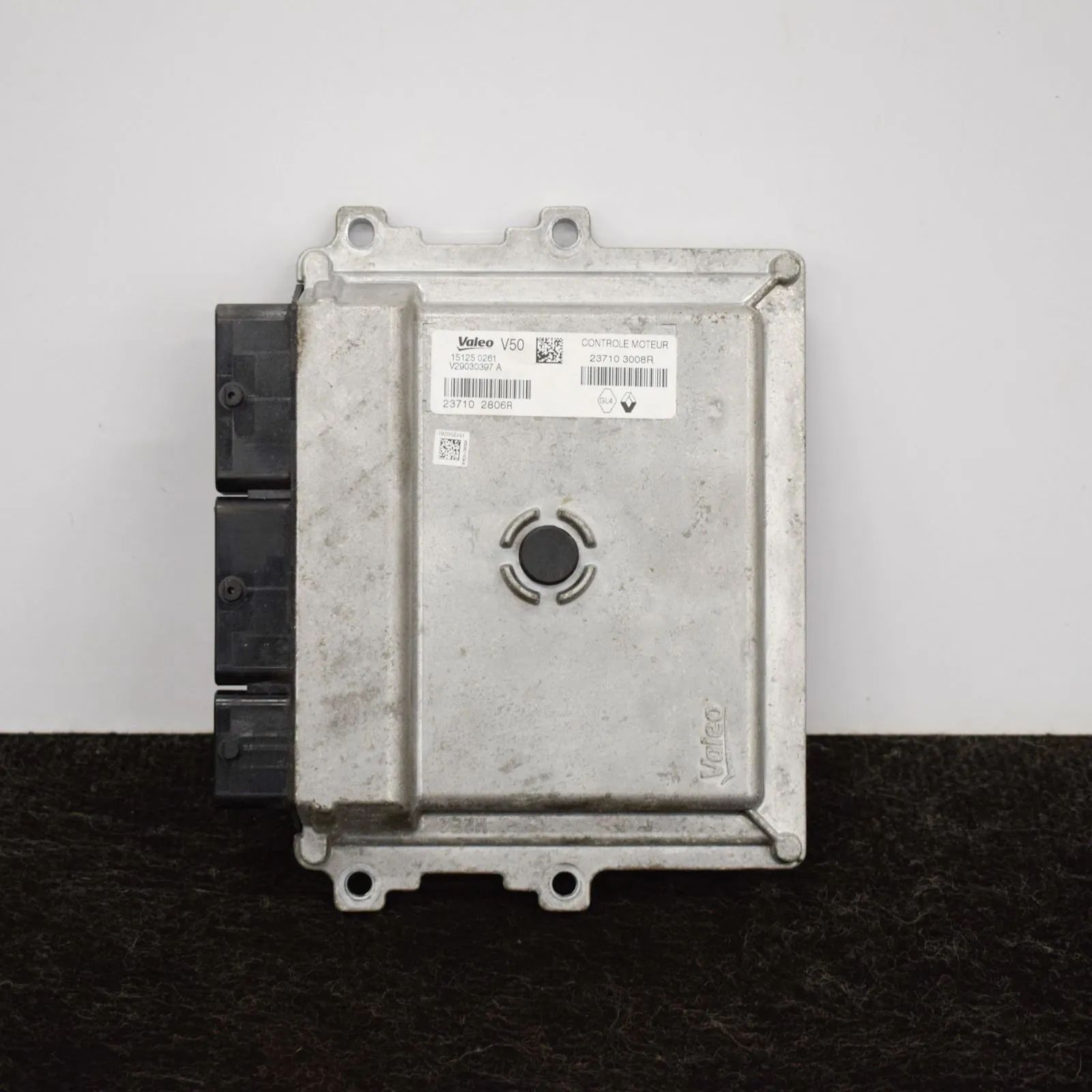 Dacia Sandero Engine Control Unit Engine Control Unit — DACIA SANDERO II (2012-PR...