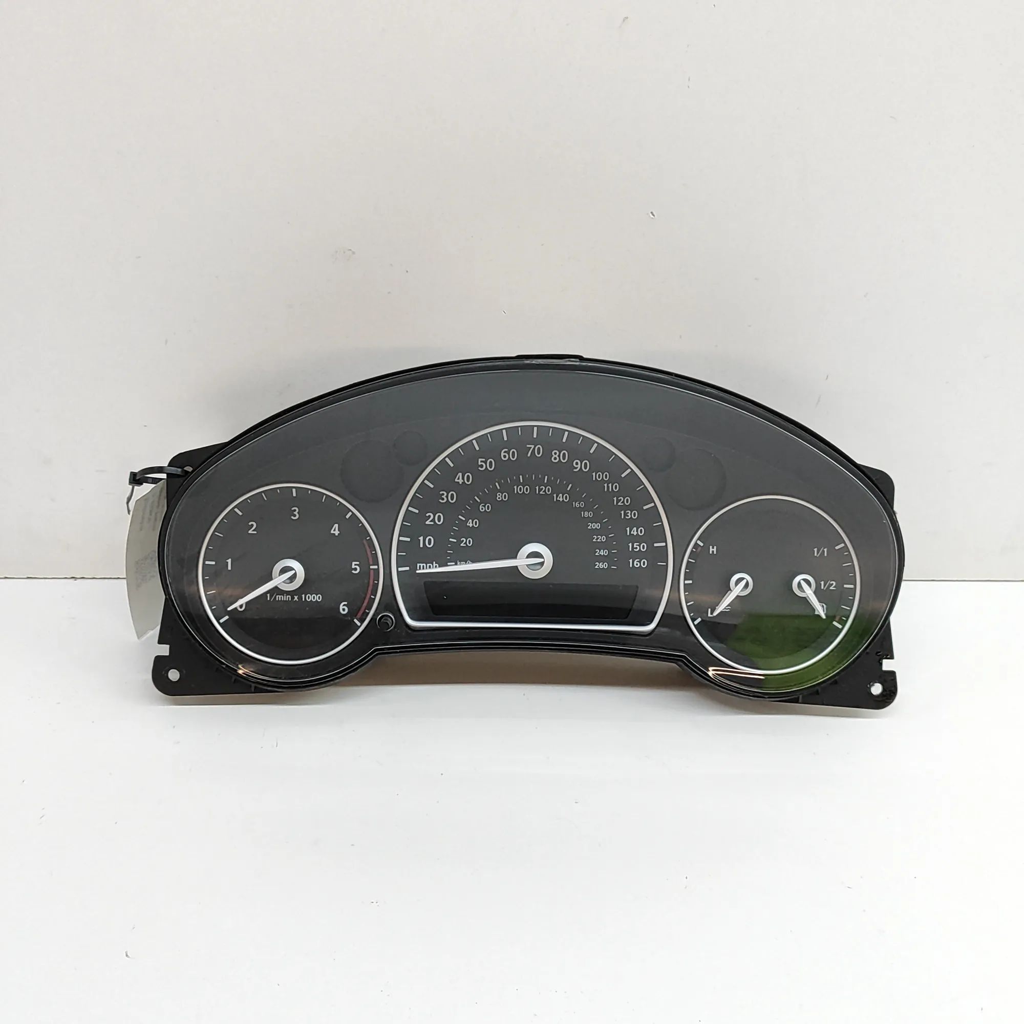 Saab 9-3 Instrument Cluster Speedometer Instrument Cluster Speedometer — SAAB 9-3 Estat...
