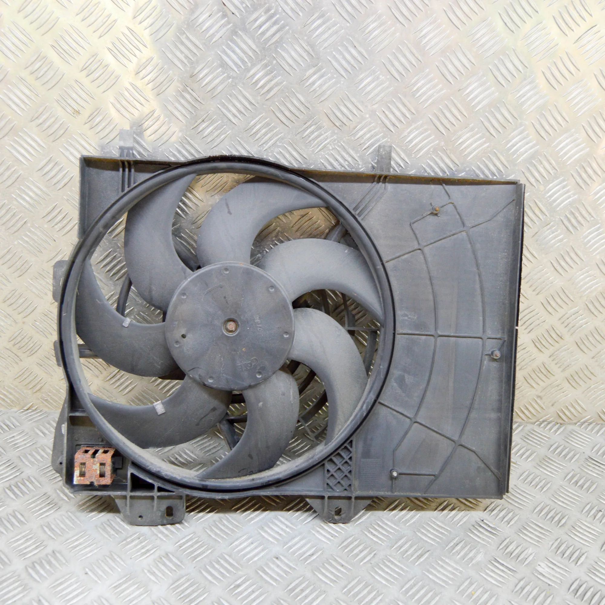 Peugeot 207 Engine Cooling Fan Shroud Engine Cooling Fan Shroud — PEUGEOT 207 CC WD_ ...