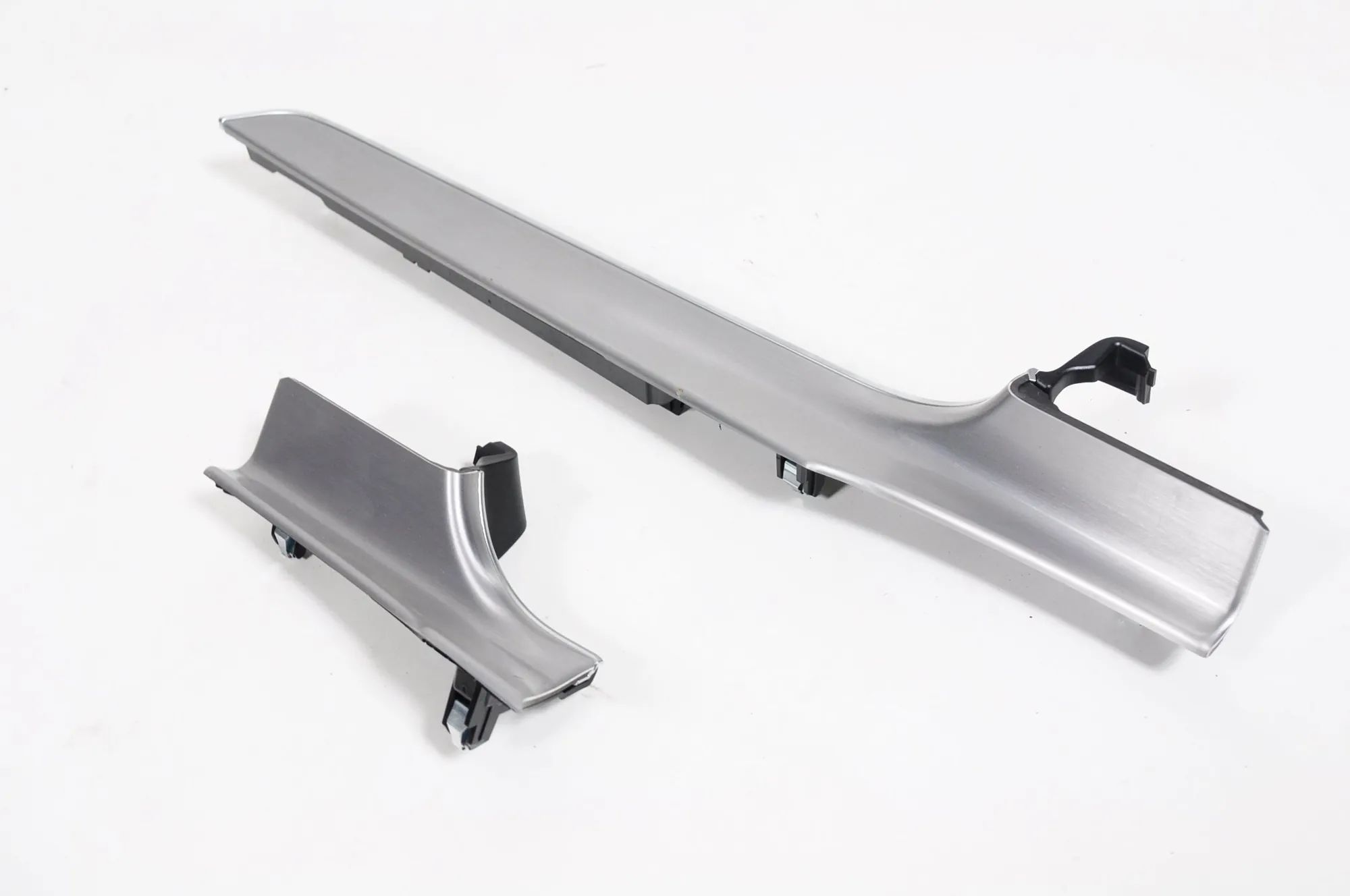 Mercedes-Benz A (W176) Dashboard Trim Dashboard trim — MERCEDES BENZ C-CLASS (W205) (...