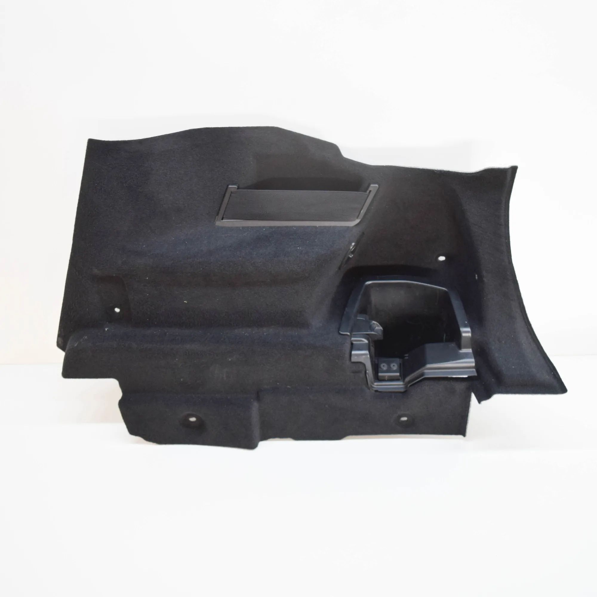BMW 2 (F22 / F23) Right Side Trunk Trim Right Side Trunk Trim — BMW 2 Gran Tourer F46 (...