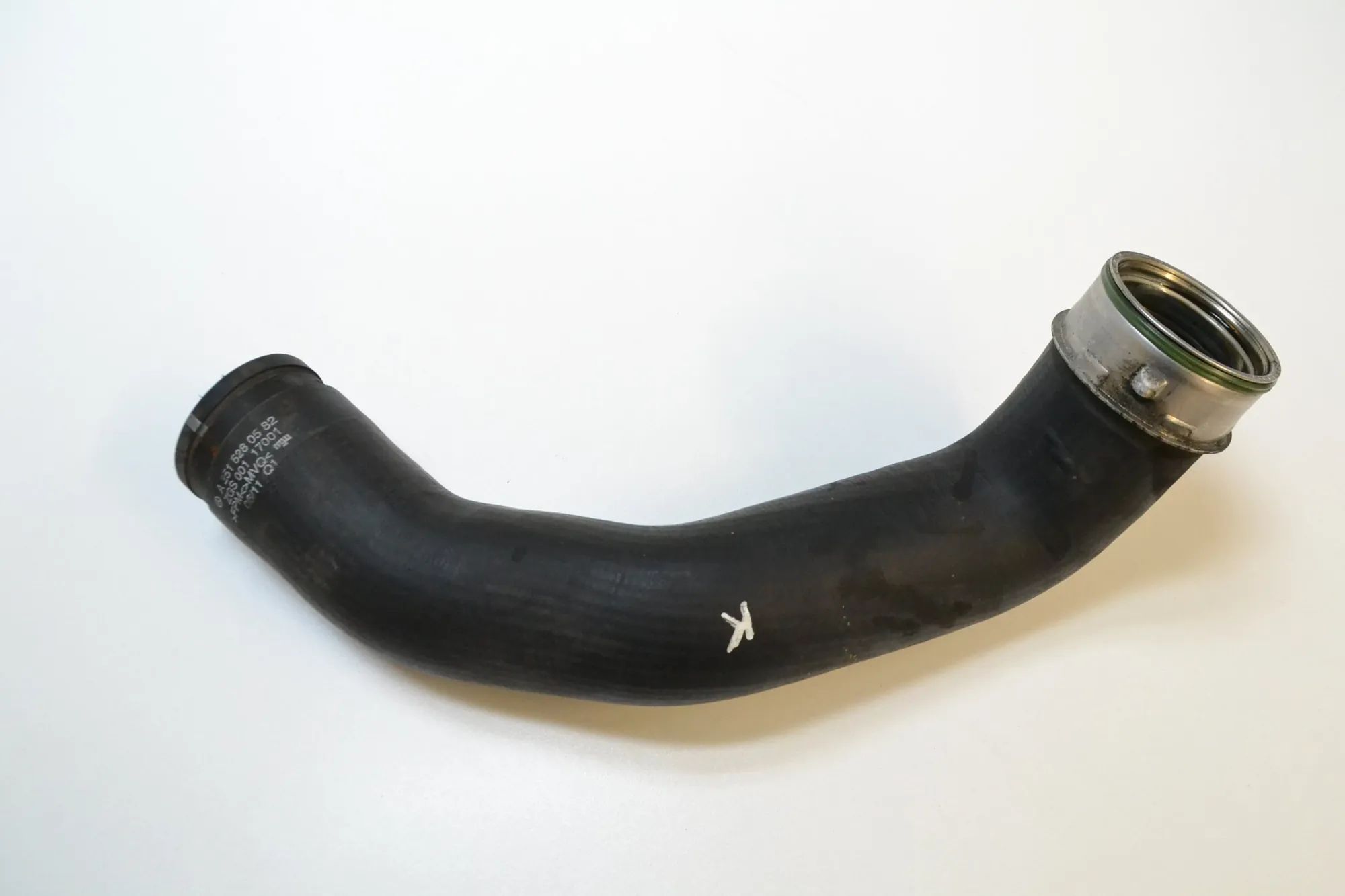 Mercedes-Benz A (W169) Intercooler hose — left Intercooler hose — left — MERCEDES BENZ R-CLASS...