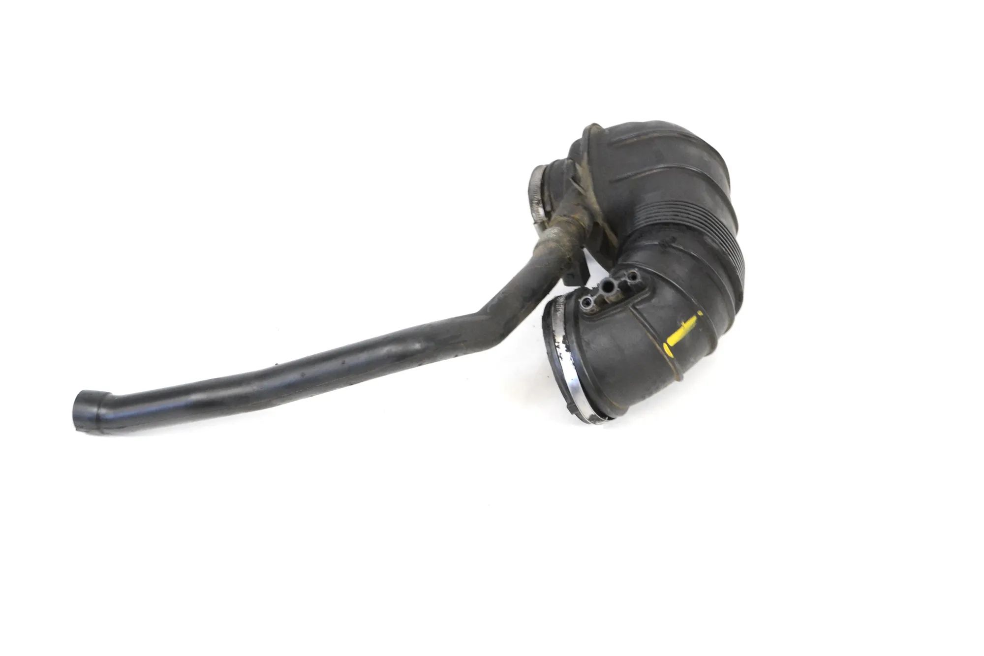 Mercedes-Benz A (W176) Air Intake Tube Air Intake Tube — MERCEDES BENZ C-CLASS (W204) ...