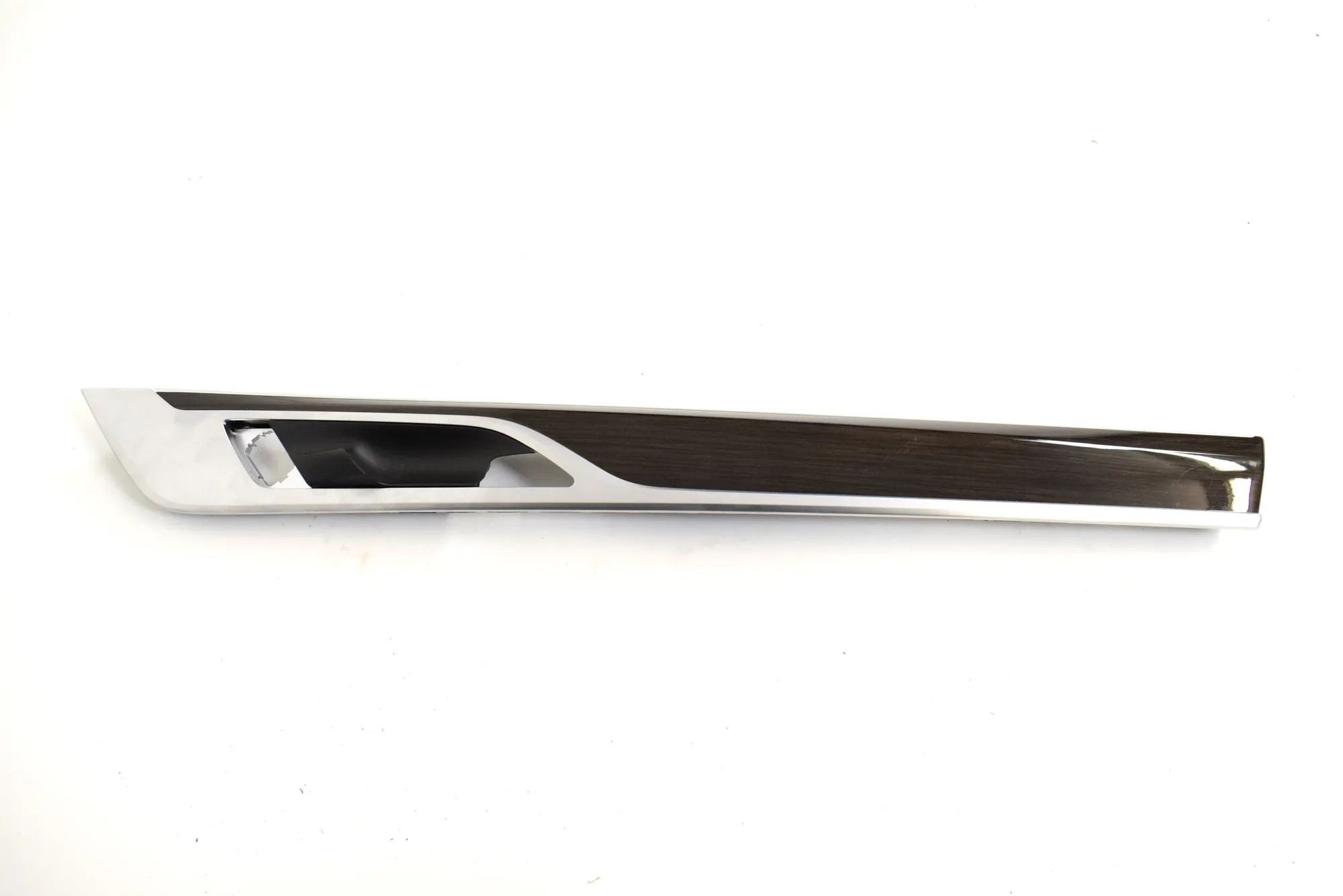 BMW 7 (G11 / G12) Door panel trim — front right Door panel trim — front right — BMW 7 G11, G12 ...