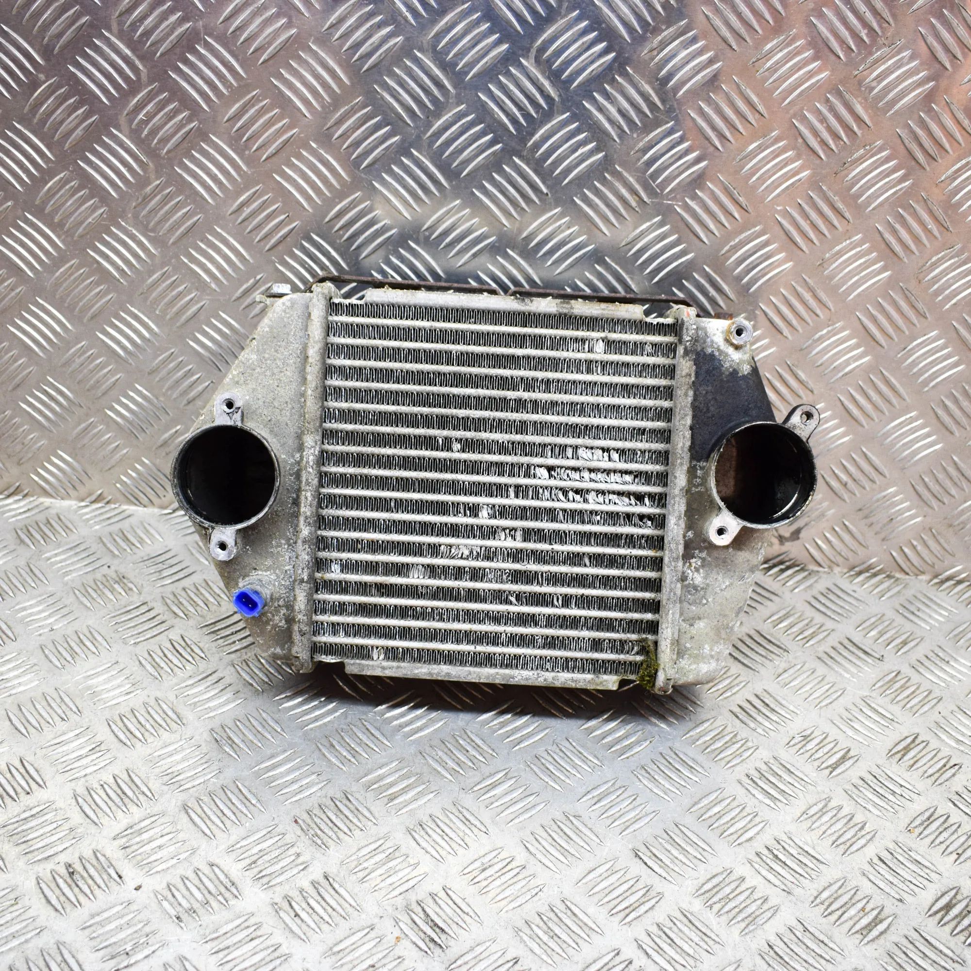 Mazda 6 (GG / GY) Intercooler radiator Intercooler radiator — MAZDA 6 Station Wagon GY...