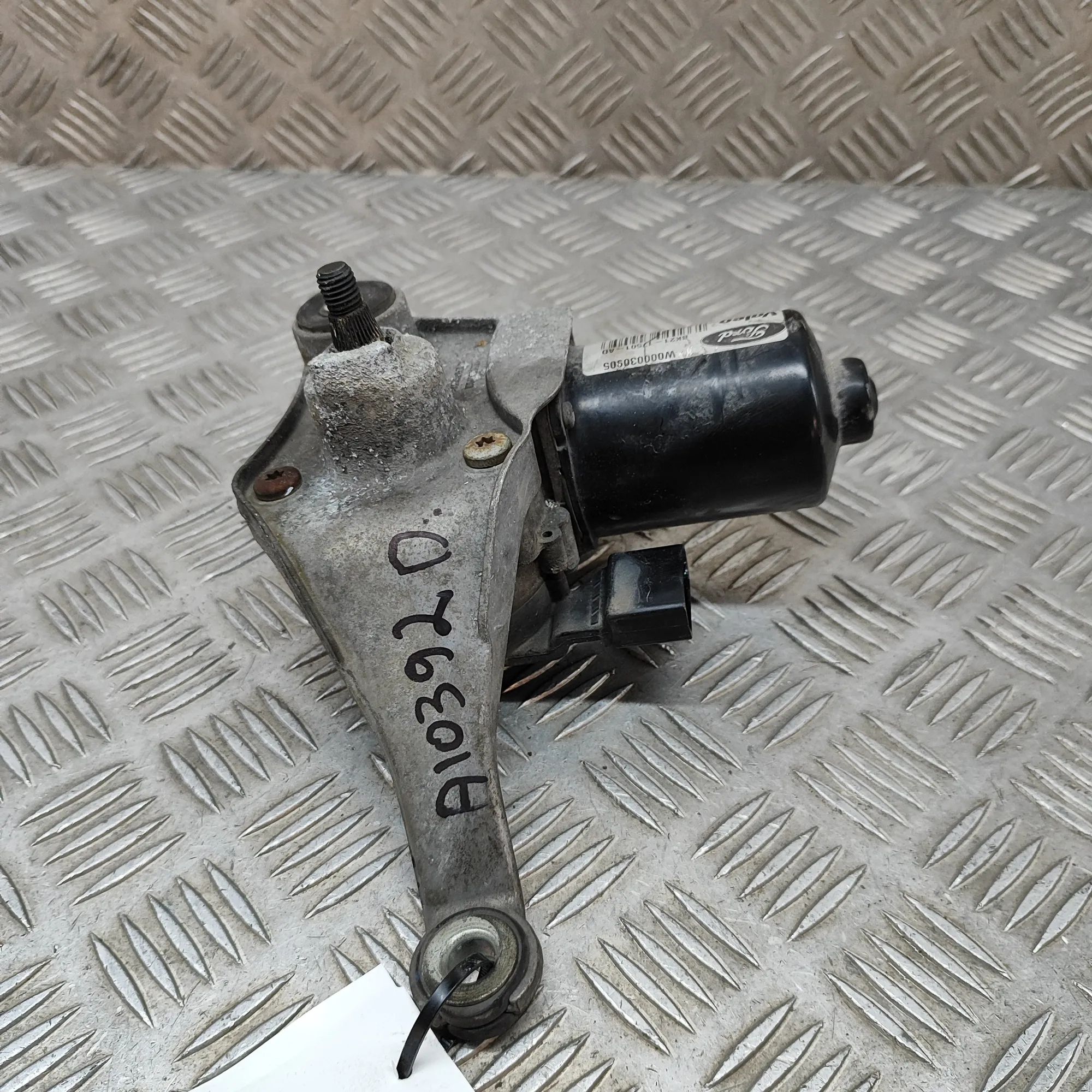 Ford Transit Custom / Tourneo Custom Front Windshield Wiper Mechanism Motor Front Windshield Wiper Mechanism Motor — FORD T...
