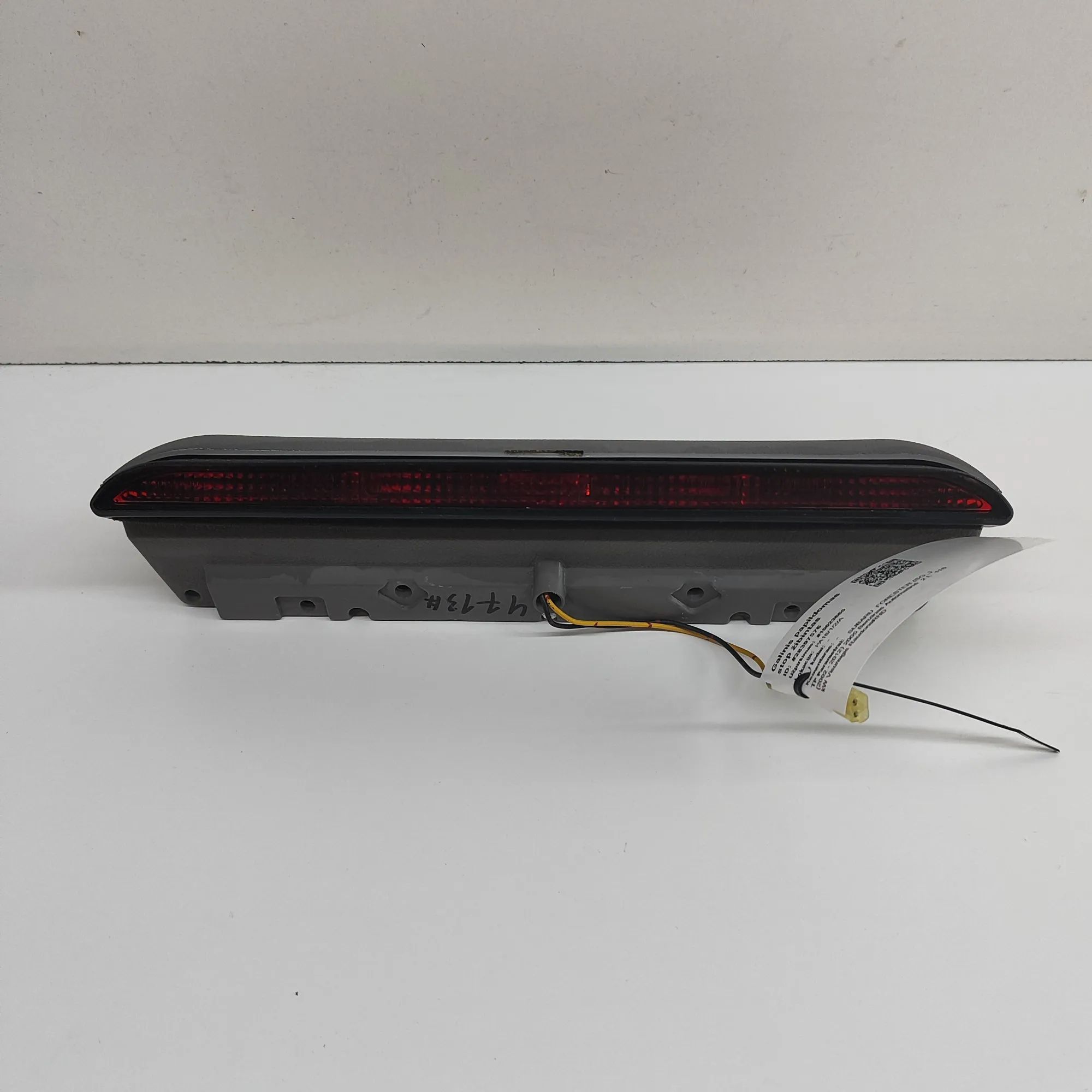 Subaru Forester Rear Third Brake Stop Light Rear Third Brake Stop Light — SUBARU FORESTER S...