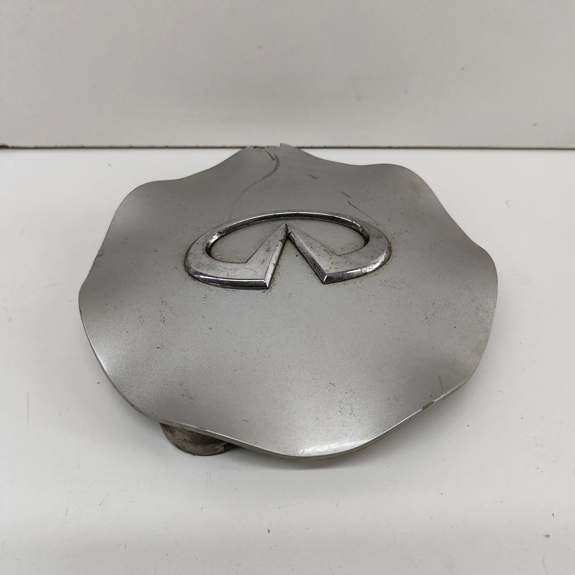 Infiniti FX (S50) wheel covers Wheel covers — INFINITI FX (2002-2008) — 40315-...
