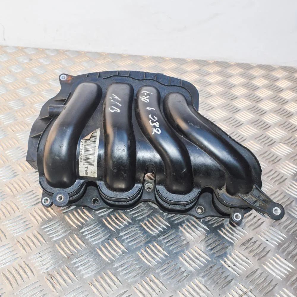 Hyundai i30 imusarja Intake Manifold — HYUNDAI i30 FD (2007-2011) — ...