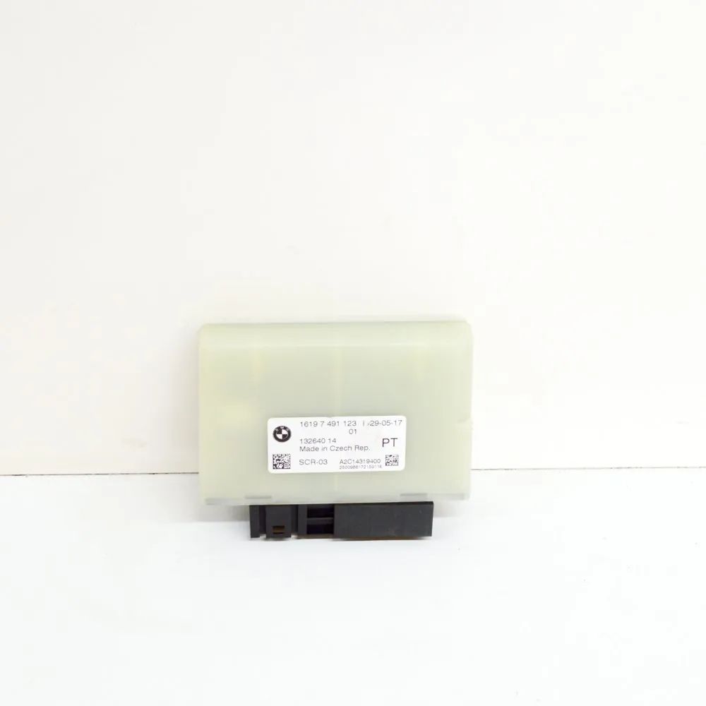 BMW 5 (F10 / F11) AdBlue control unit AdBlue control unit — BMW 5 G30 (2016-PRESENT) ...