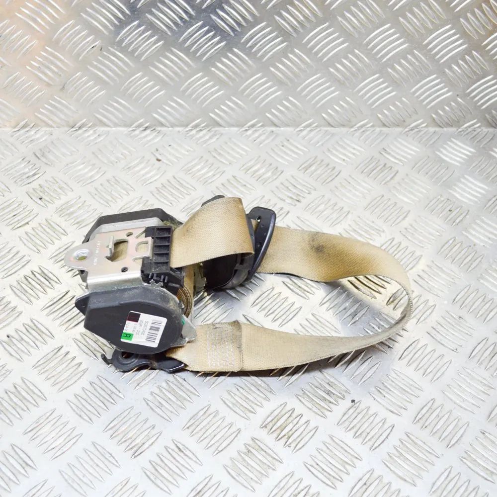 Mercedes-Benz A (W169) Front Right Seatbelt Front Right Seatbelt — MERCEDES BENZ R-CLASS (W...