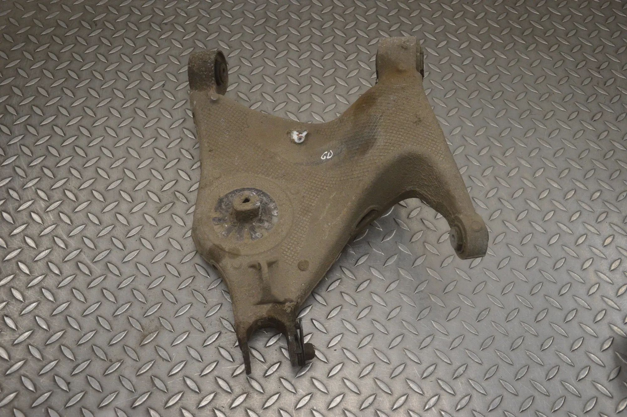 Jaguar XF Rear Right Lower Control Arm Rear Right Lower Control Arm — JAGUAR XF X260 (...