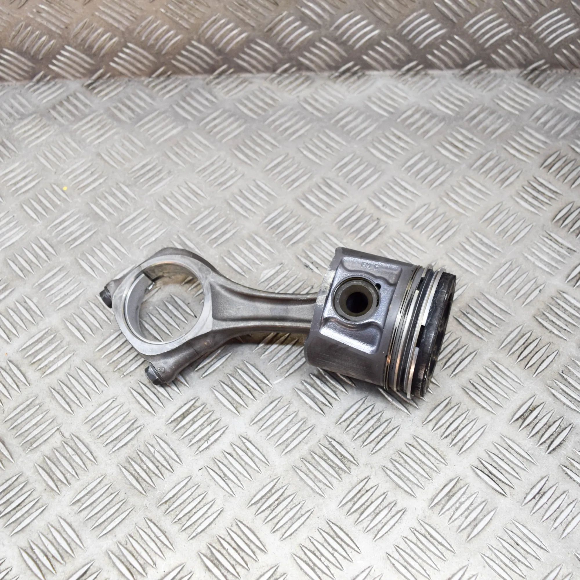 Iveco Daily Piston Piston — IVECO DAILY IV Van/Estate (2006-2012) ...