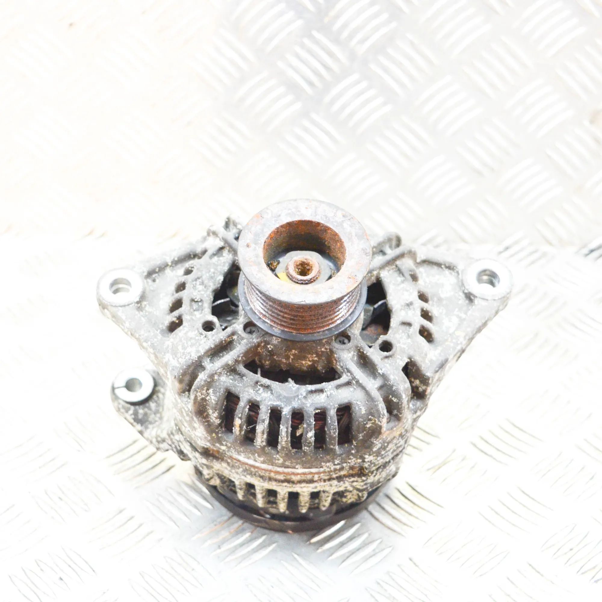 Iveco Daily Alternator Alternator — IVECO DAILY IV Van/Estate (2006-20...