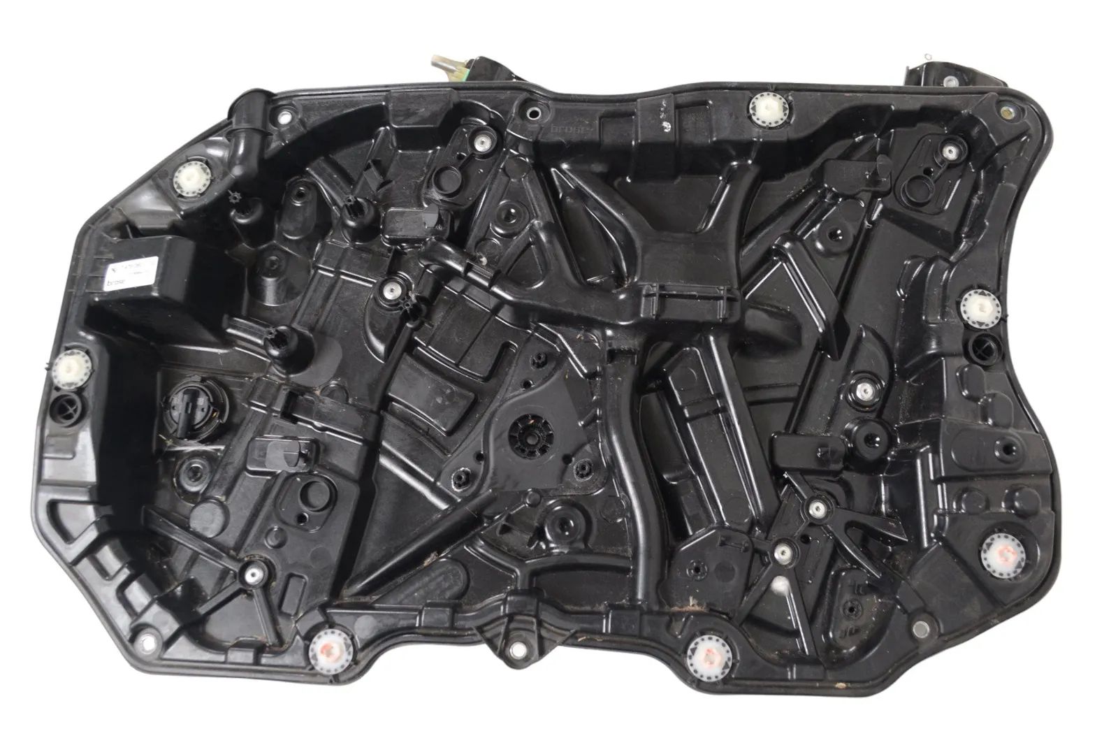 BMW 7 (G11 / G12) Front Right Door Window Regulator Front Right Door Window Regulator — BMW 7 G11, ...