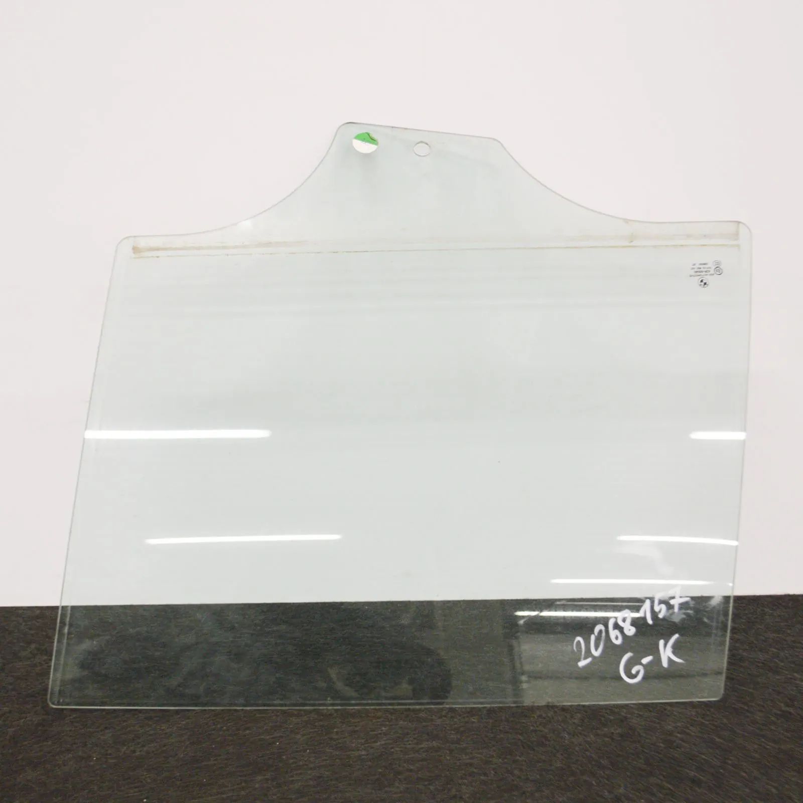 BMW 5 (E60 / E61) Rear Left Door Window Rear Left Door Window — BMW 5 Touring F11 (2009...