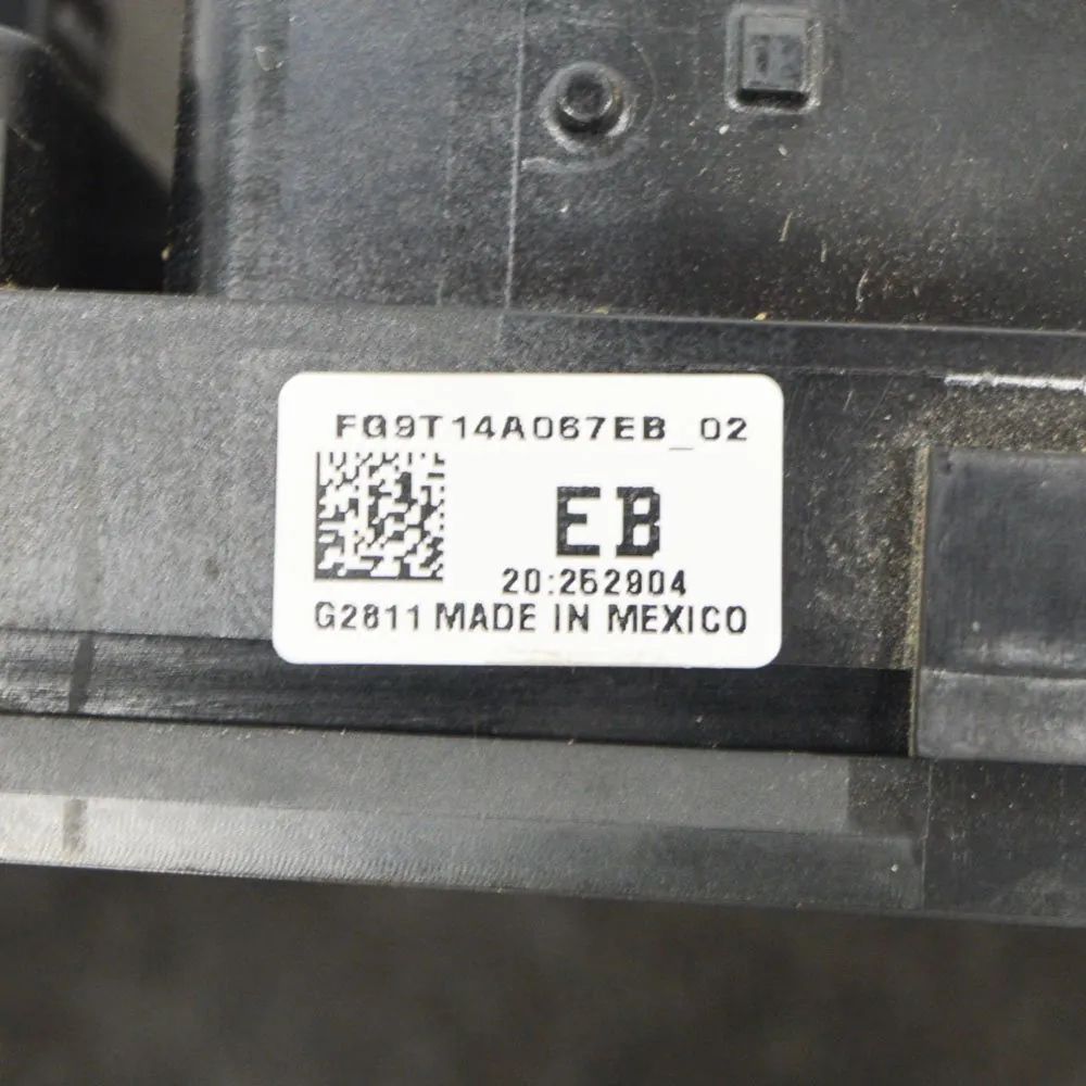 Ford Mondeo Fuse box Fuse box — FORD MONDEO V Hatchback (2014-PRESEN...