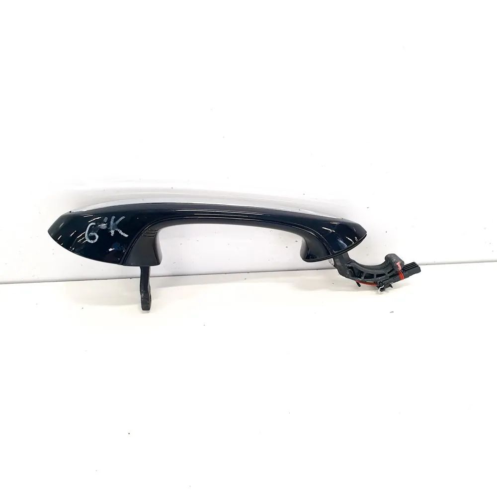 BMW 5 (F10 / F11) Rear Left Door Exterior Handle Rear Left Door Exterior Handle — BMW 5 G30 (201...