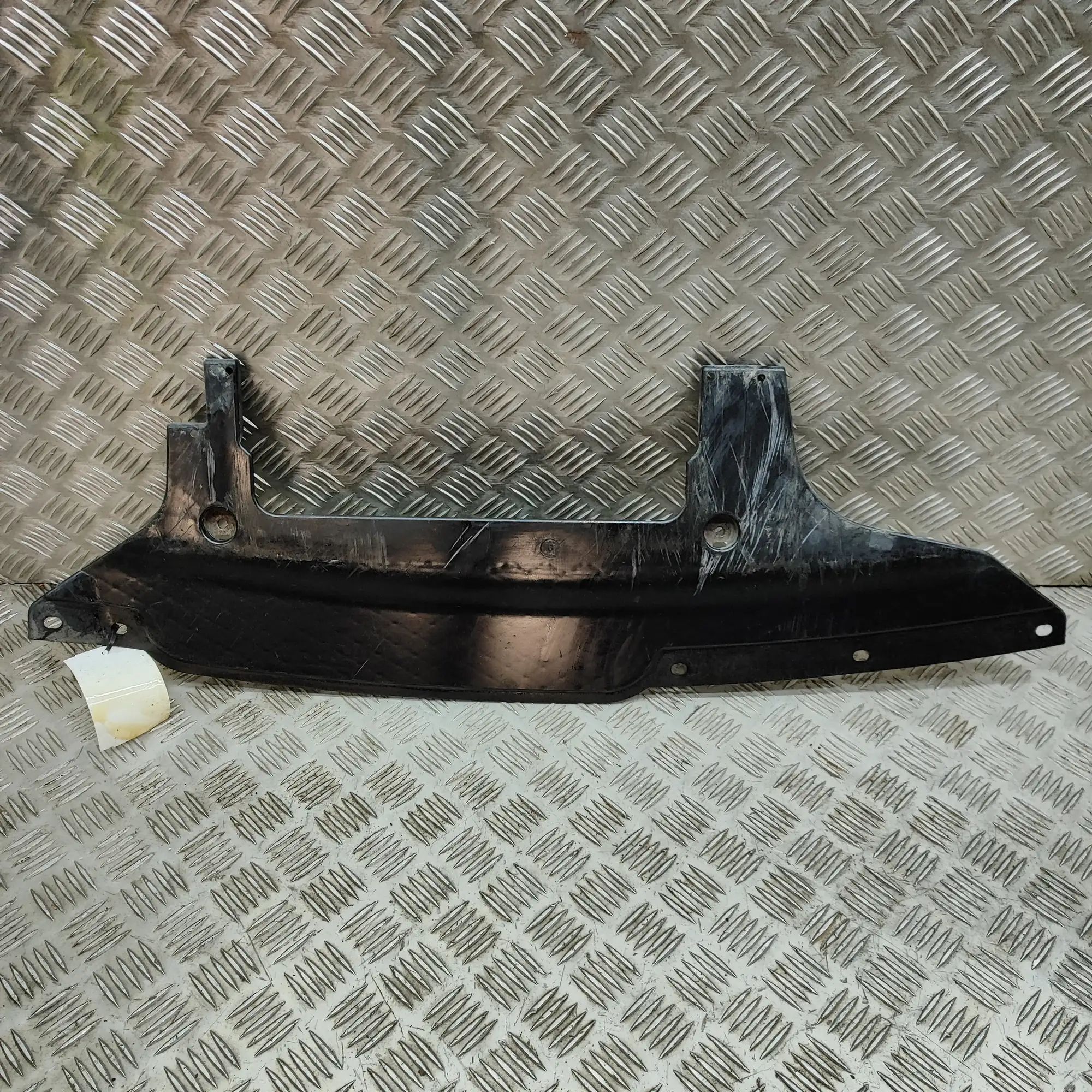 BMW 5 (F10 / F11) Other underbody cover Other underbody cover — BMW 5 Touring F11 (2009...