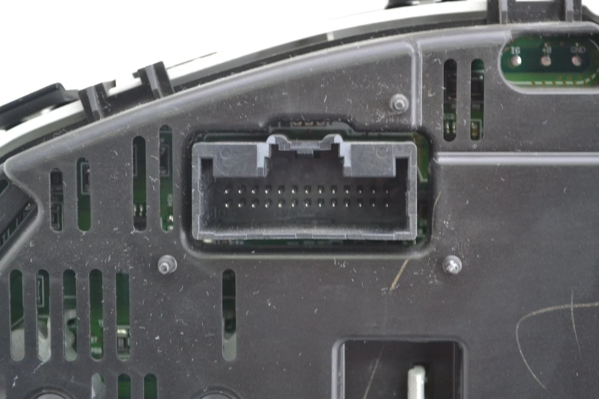 Ford Fusion (USA) Instrument Cluster Speedometer Instrument Cluster Speedometer — FORD FUSION JU...