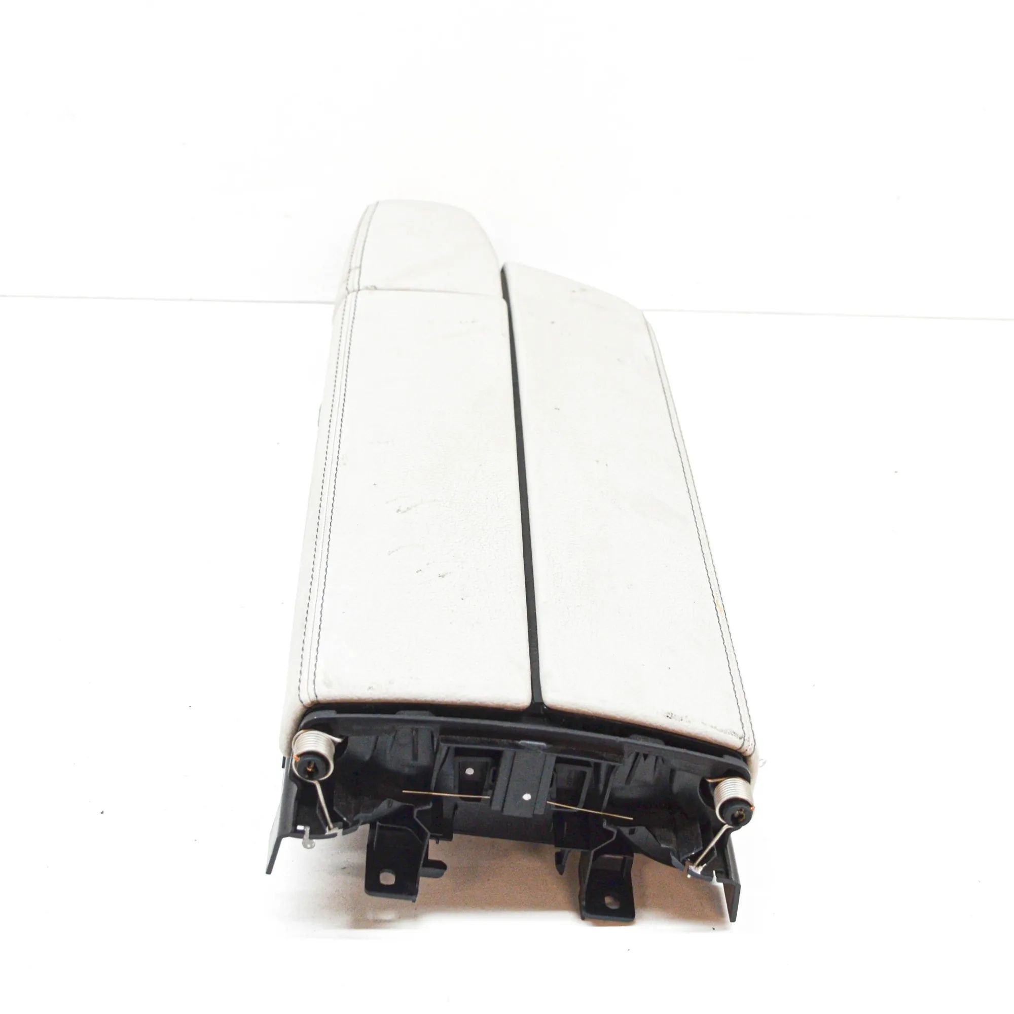 Mercedes-Benz A (W176) подлокотник Armrest — MERCEDES BENZ E-CLASS (W212) (2009-20...