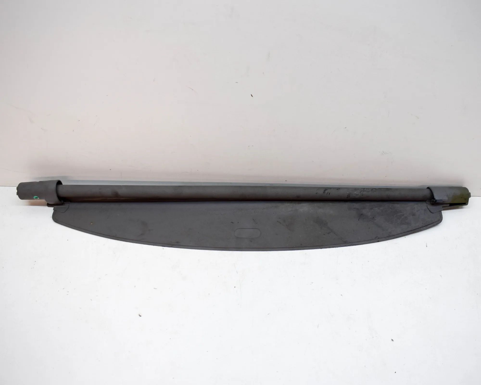 Mazda 2 (DY) Retractable luggage cover Retractable luggage cover — MAZDA 2 DY (2003-20...