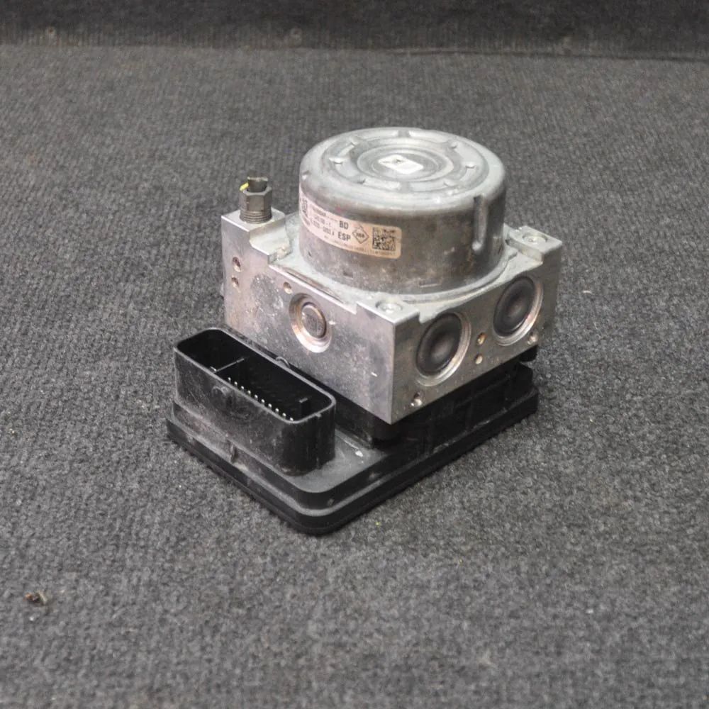Dacia Dokker ABS Hydraulipumppu ABS Pump — DACIA DOKKER (2012-PRESENT) — 476608...