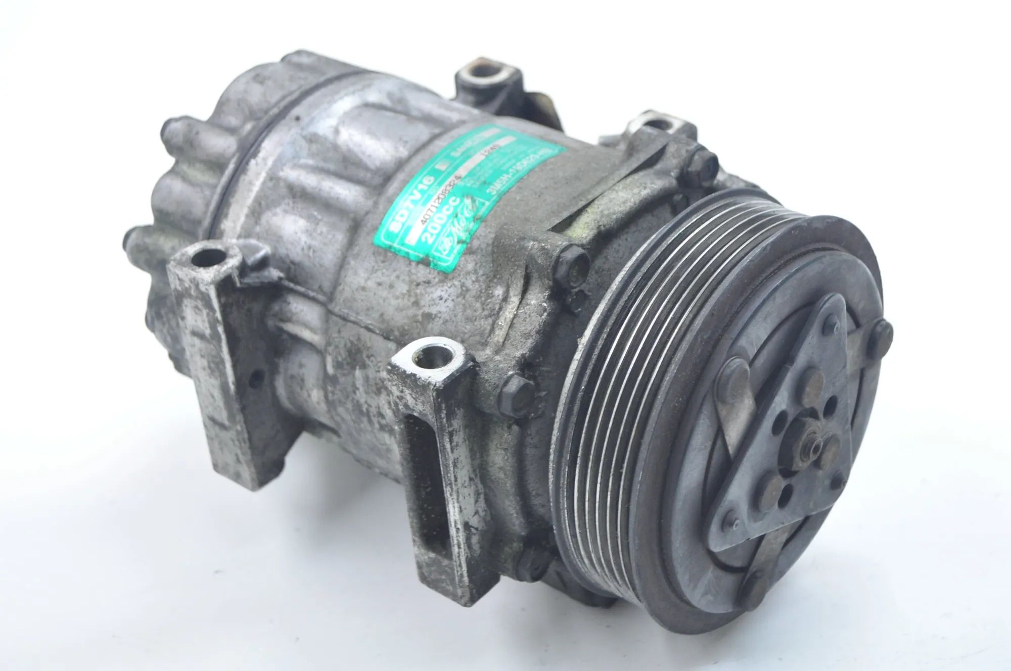 Ford Focus Air-conditioning compressor Air-conditioning compressor — FORD FOCUS C-MAX ...