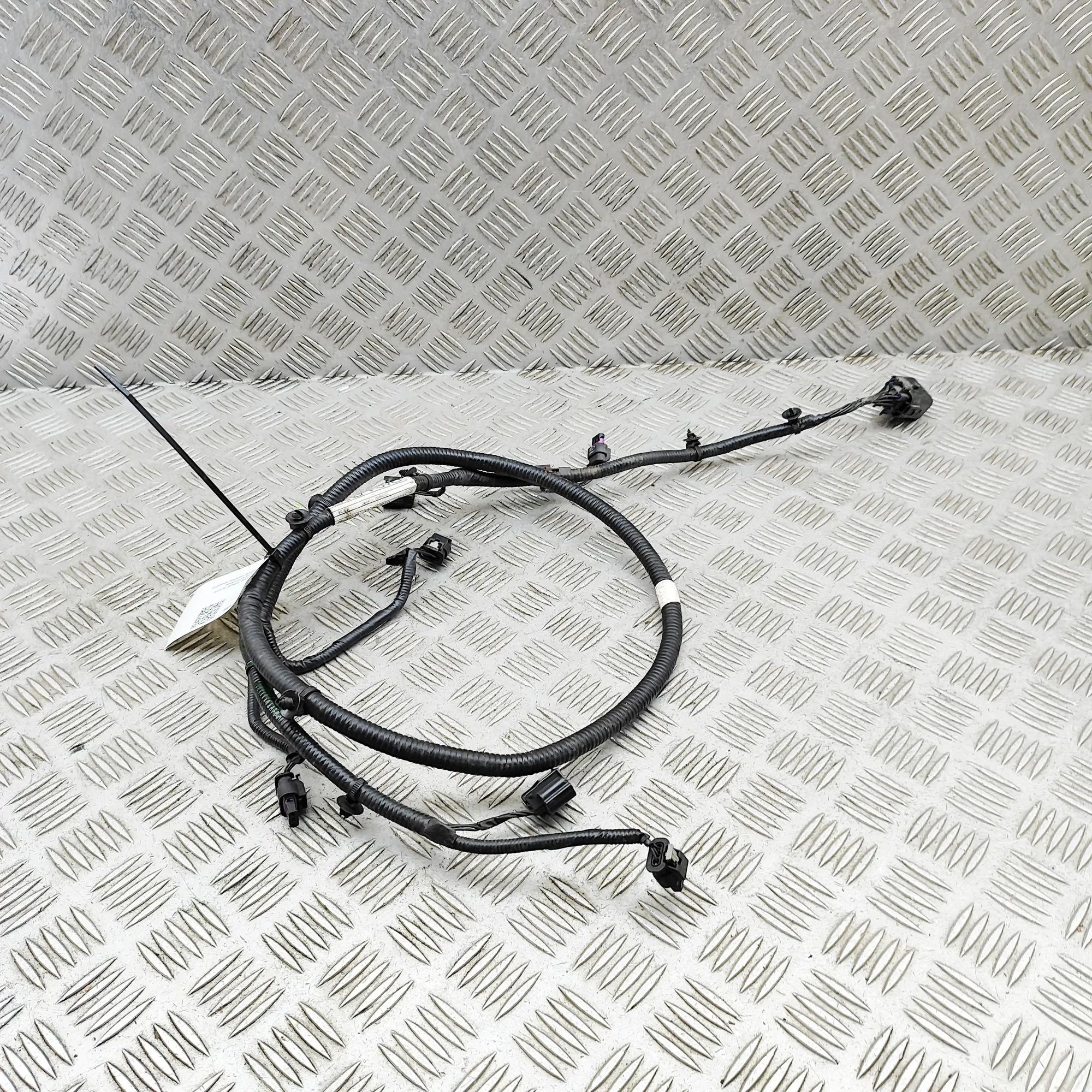 Land Rover Range Rover Evoque Rear Parking Sensor Wiring Loom Rear Parking Sensor Wiring Loom — LAND ROVER RA...