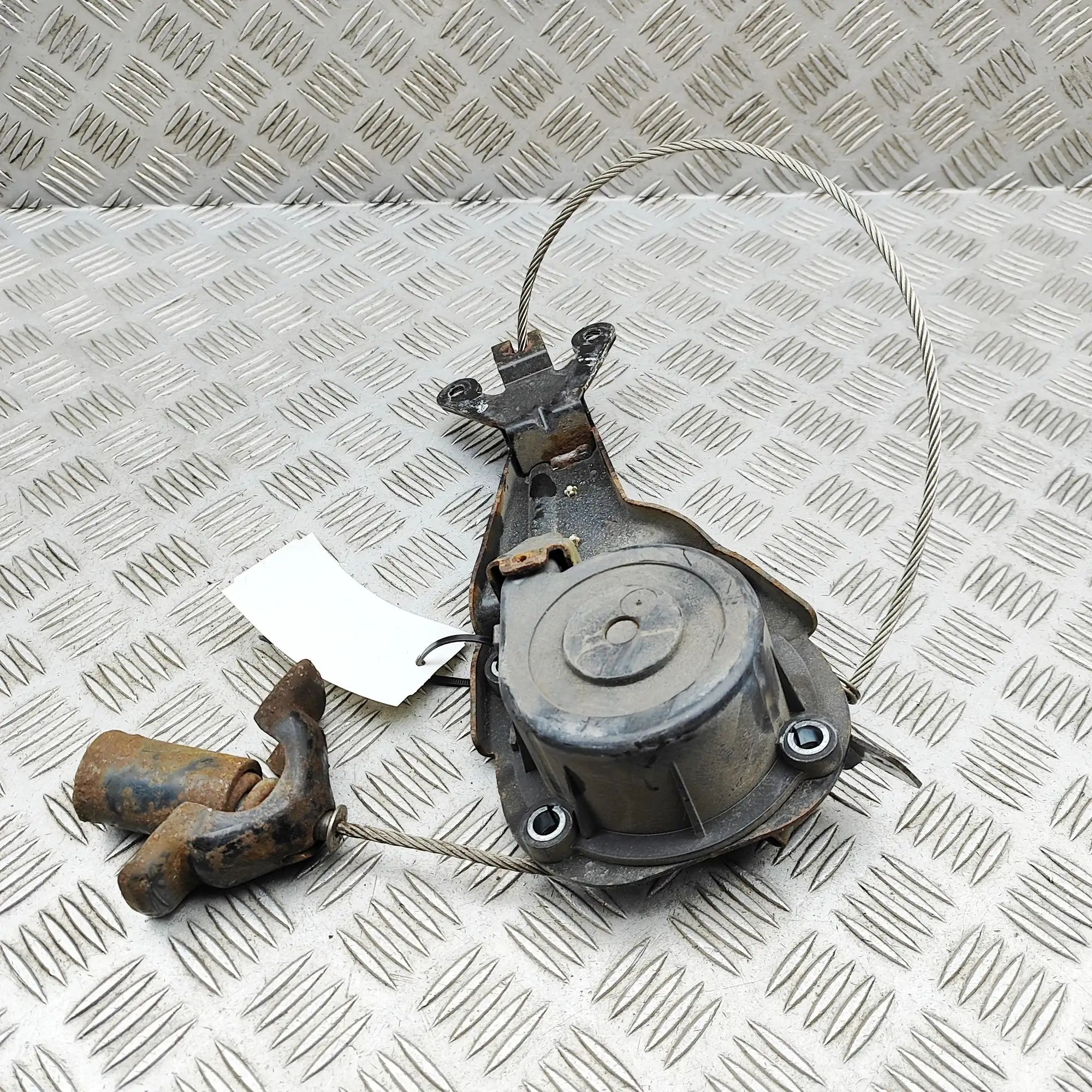Land Rover Discovery Spare wheel mount Spare wheel mount — LAND ROVER DISCOVERY (V L46...