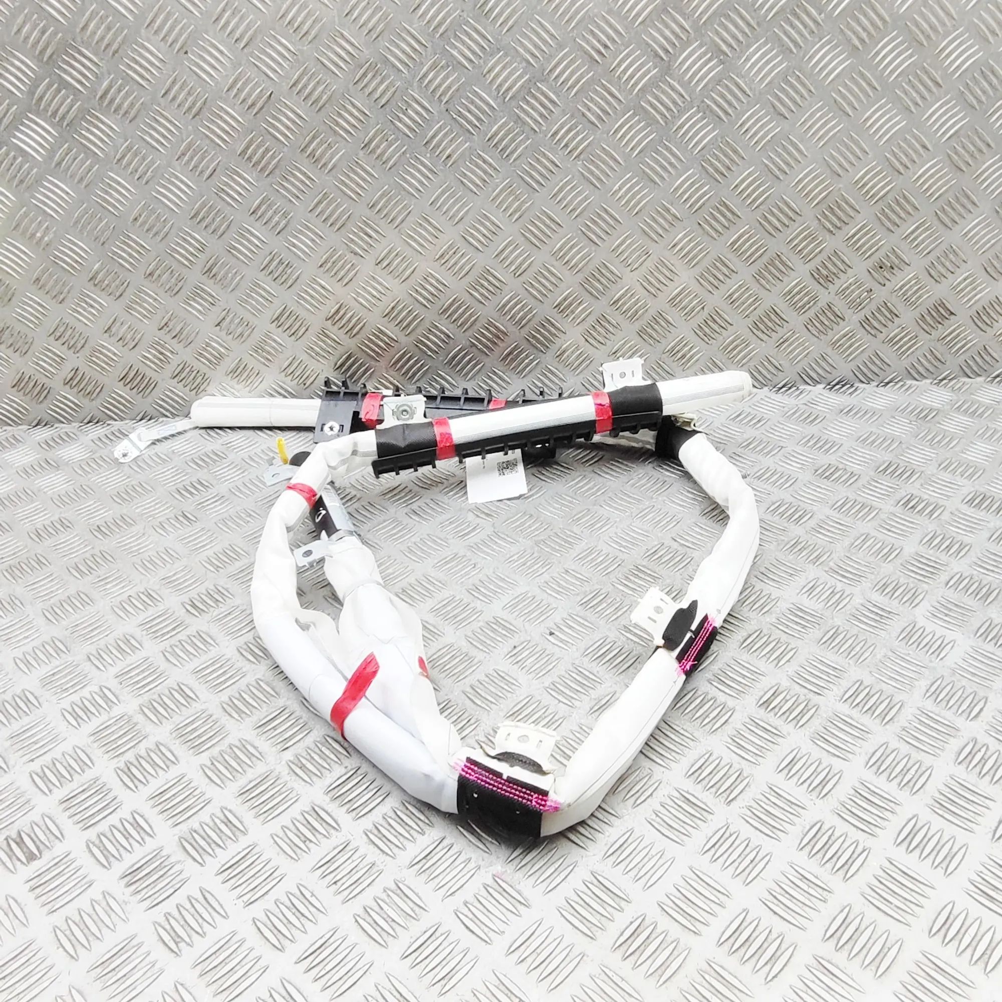 Kia Niro Right Side Roof Safety Curtain SRS Right Side Roof Safety Curtain SRS — KIA NIRO (...