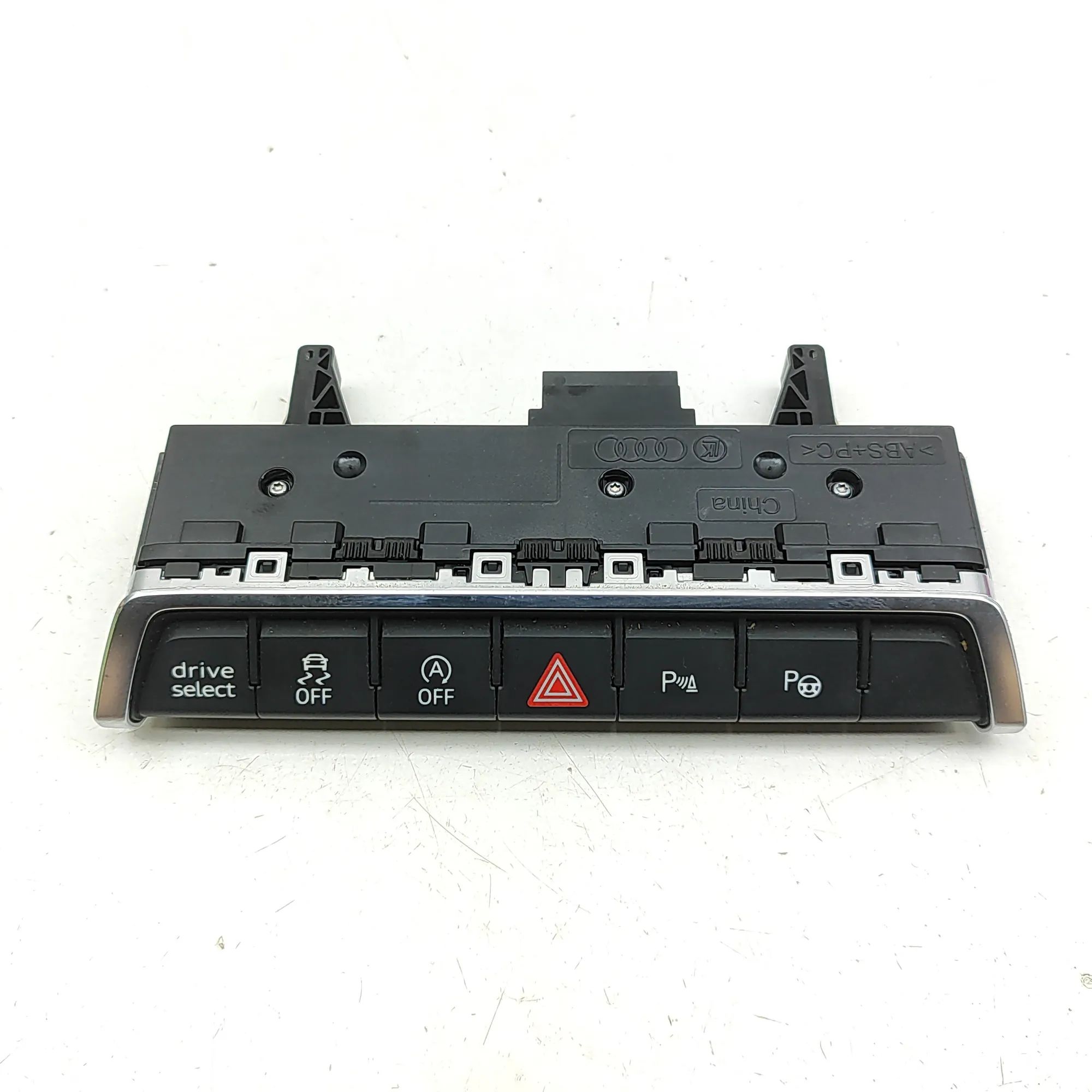 Audi Q3 (F3) Button Switch Panel Button Switch Panel — AUDI Q3 (F3) (2018-...) —...