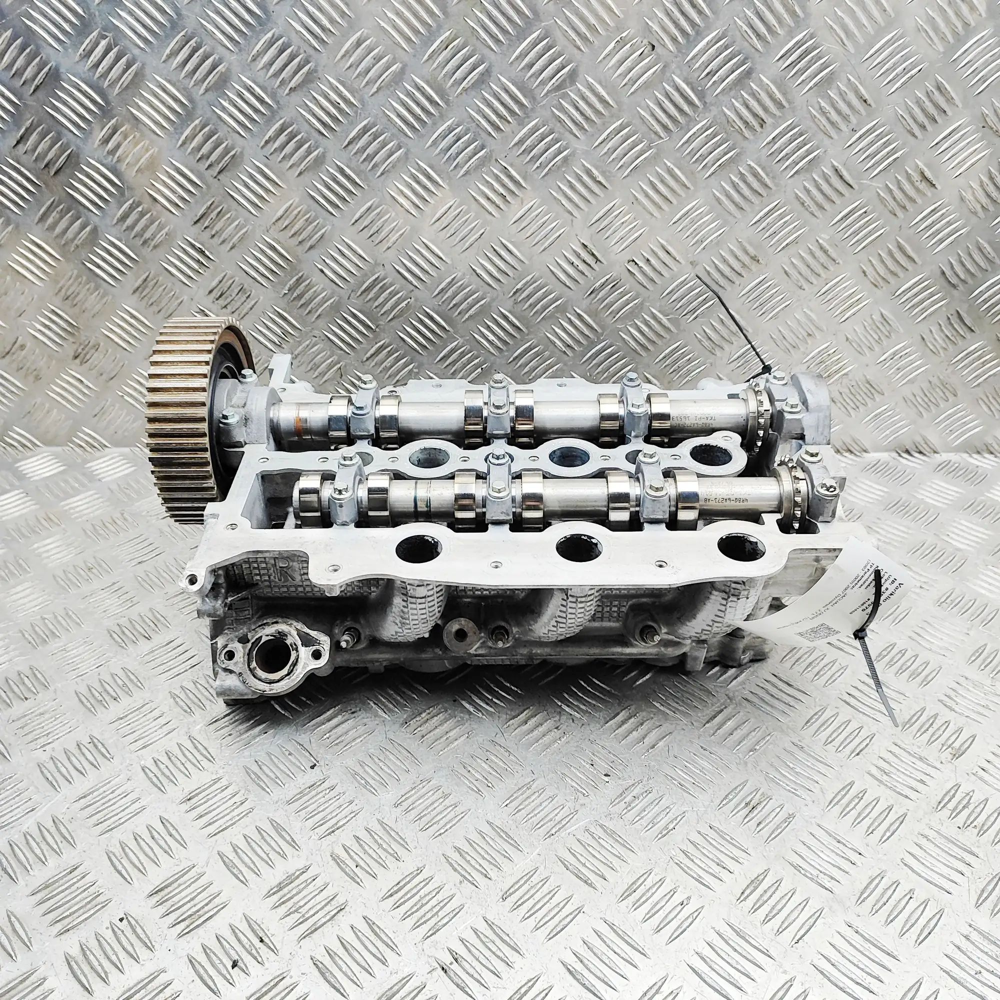 Jaguar XJ Engine Cylinder Head Engine Cylinder Head — JAGUAR XJ (X350) (2003-2...
