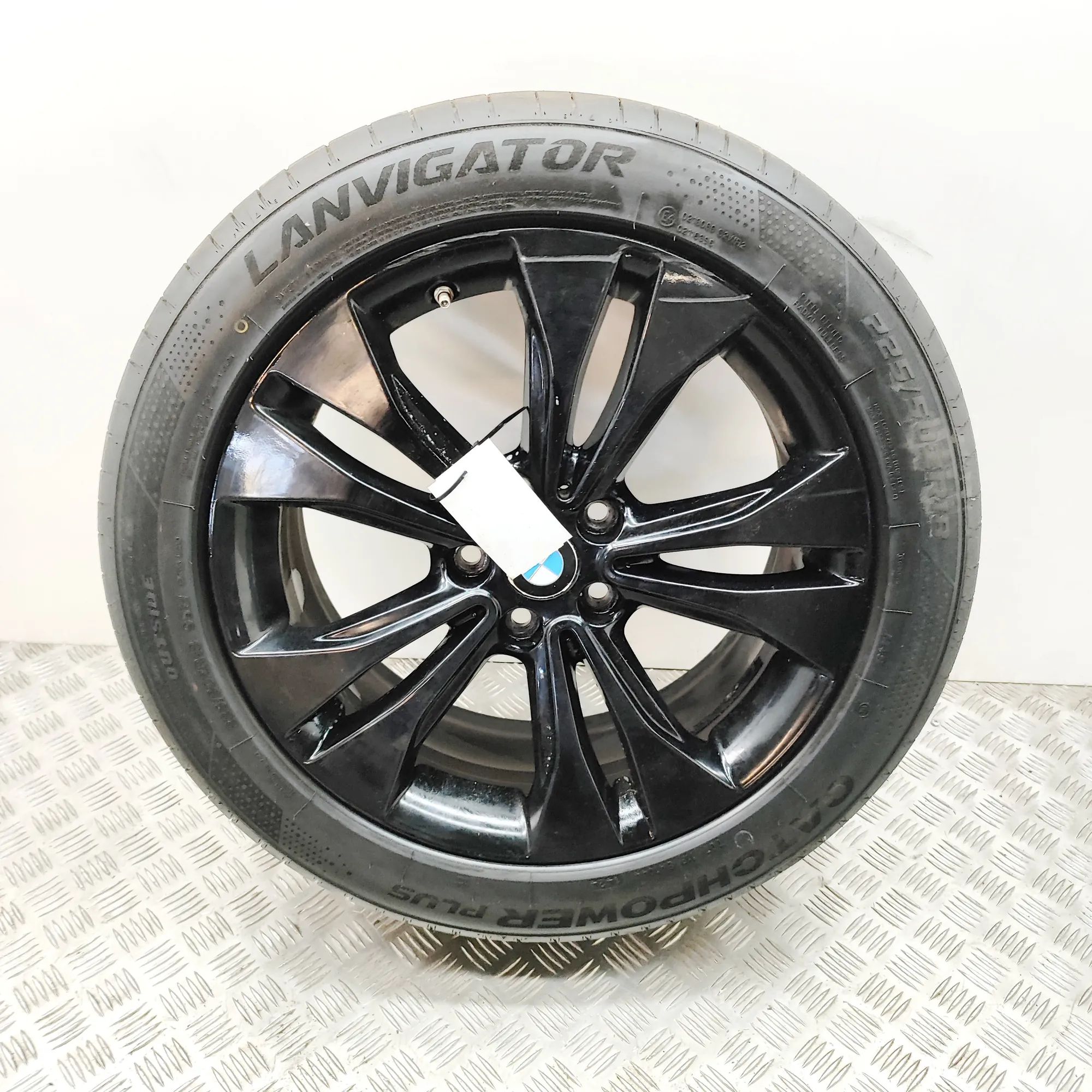 BMW X2 (F39) Alloy Wheel Alloy wheel — BMW X2 (F39) (2018-...) — 6885381...