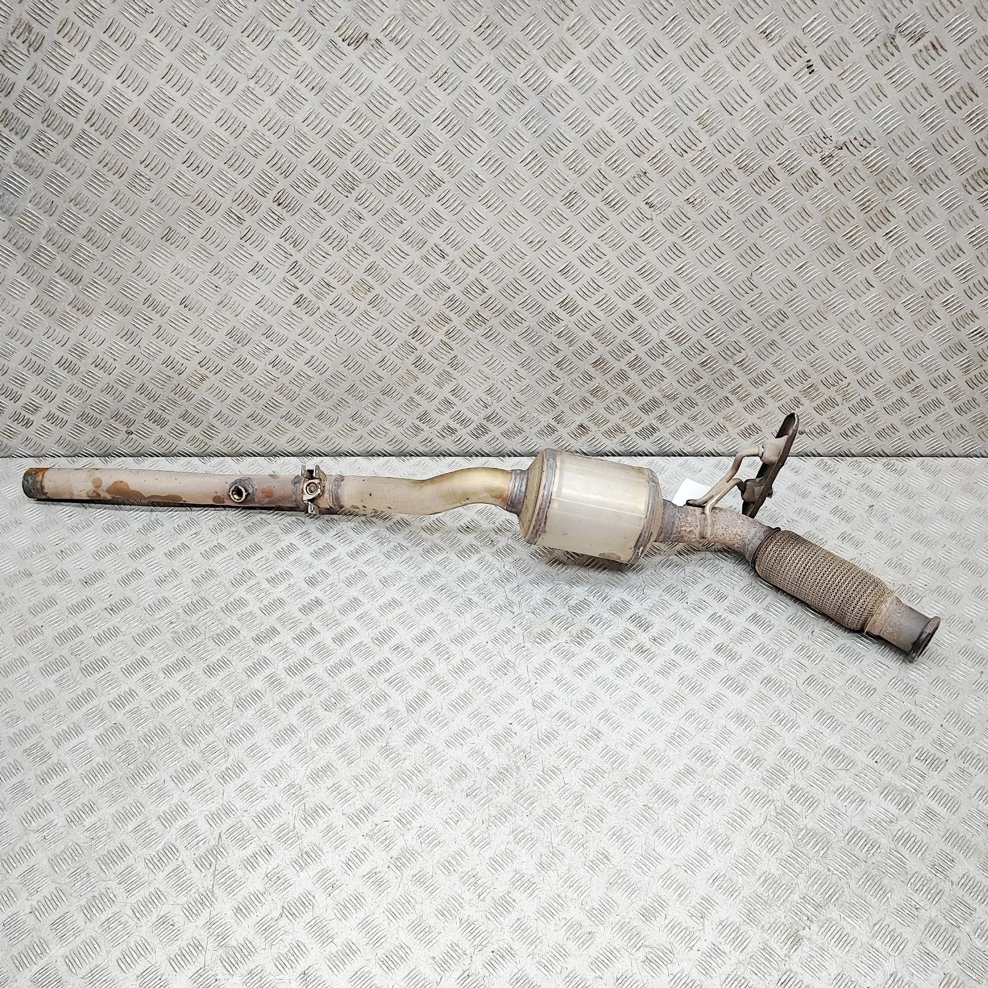 Audi Q3 (F3) catalytic converter Catalytic converter — AUDI Q3 (F3) (2018-...) —...