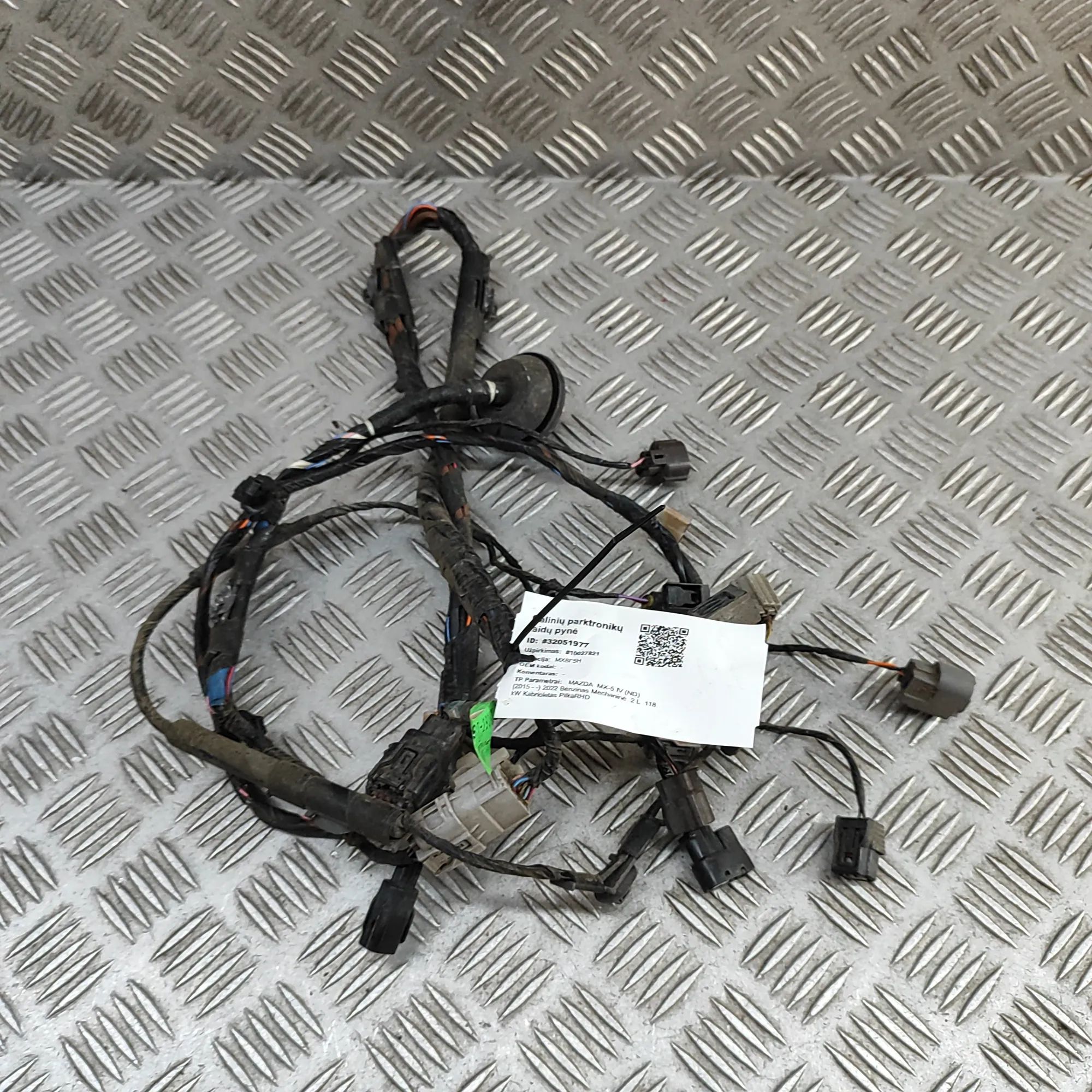 Mazda MX-5 Rear Parking Sensor Wiring Loom Rear Parking Sensor Wiring Loom — MAZDA MX-5 (I...