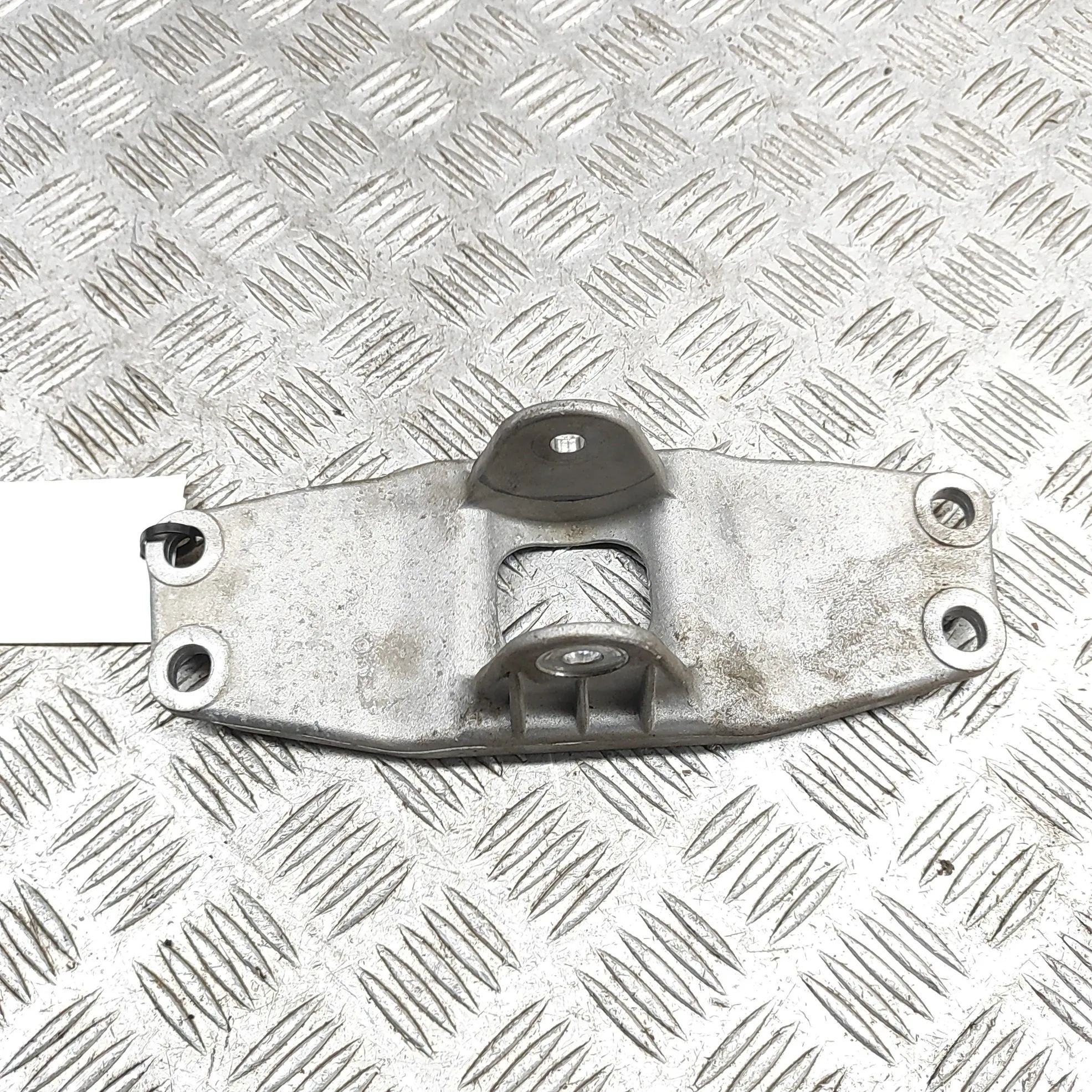Porsche 911 (992) Gearbox Mount Bracket Gearbox Mount Bracket — PORSCHE 911 (992) (2019...
