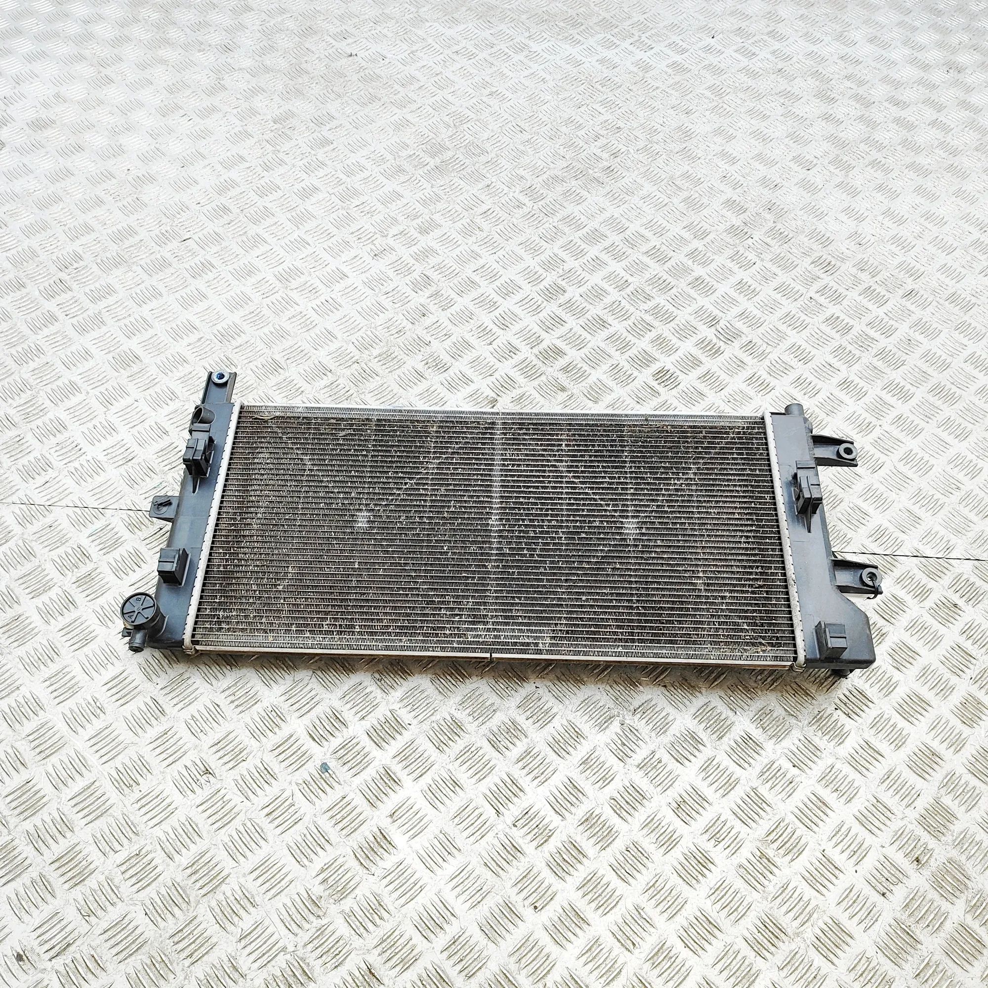 Nissan Leaf Cooling Radiator Cooling Radiator — NISSAN LEAF (ZE1) (2017-...)...
