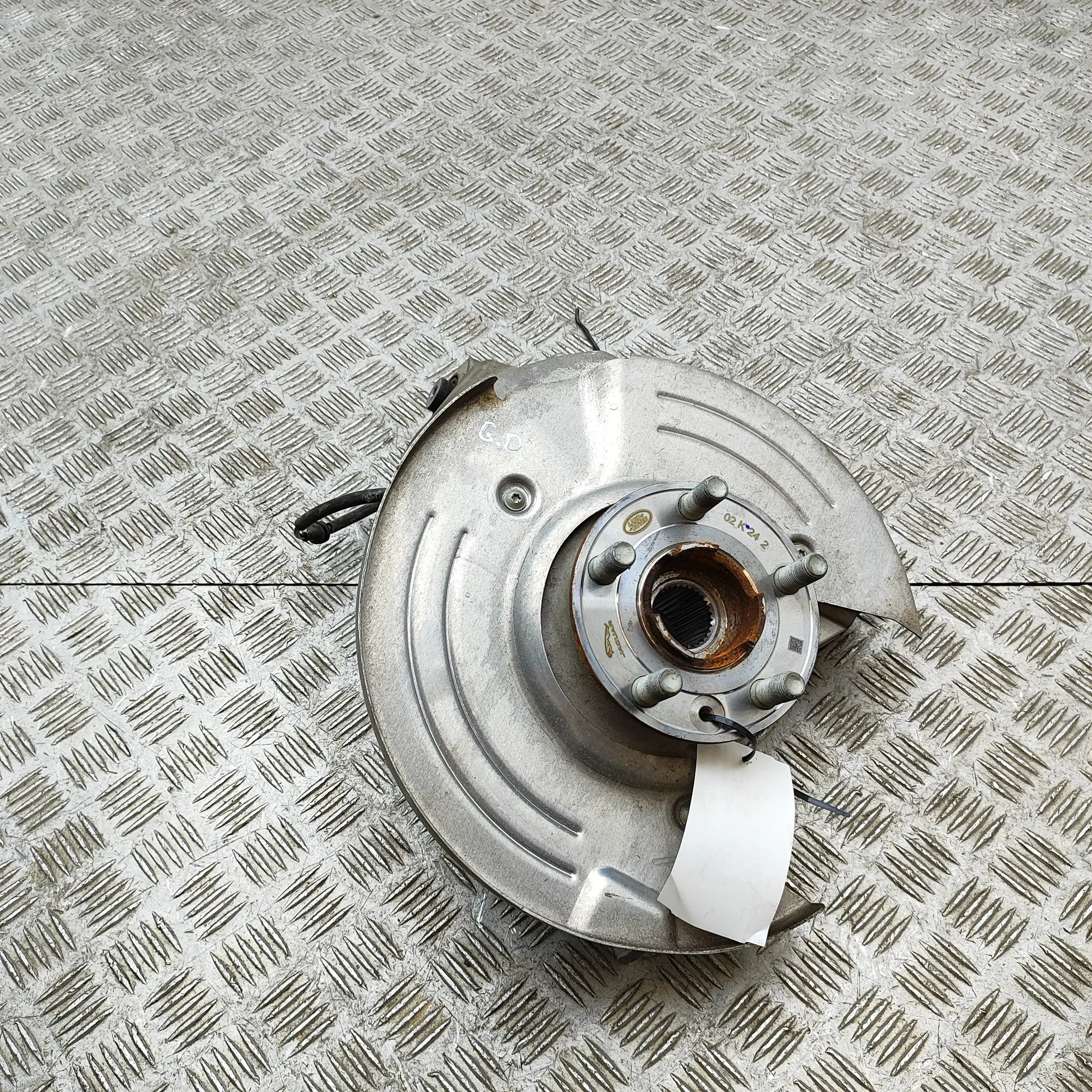 Land Rover Range Rover Evoque Rear Right Wheel Hub Rear Right Wheel Hub — LAND ROVER RANGE ROVER E...