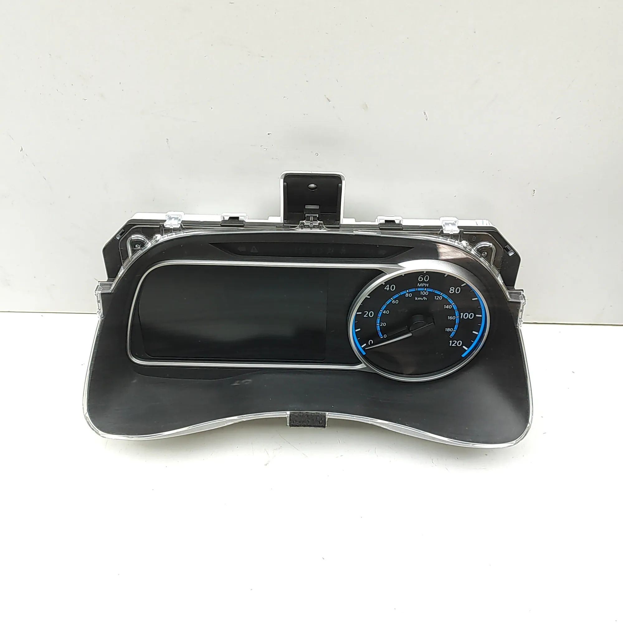 Nissan Leaf Instrument Cluster Speedometer Instrument Cluster Speedometer — NISSAN LEAF (Z...