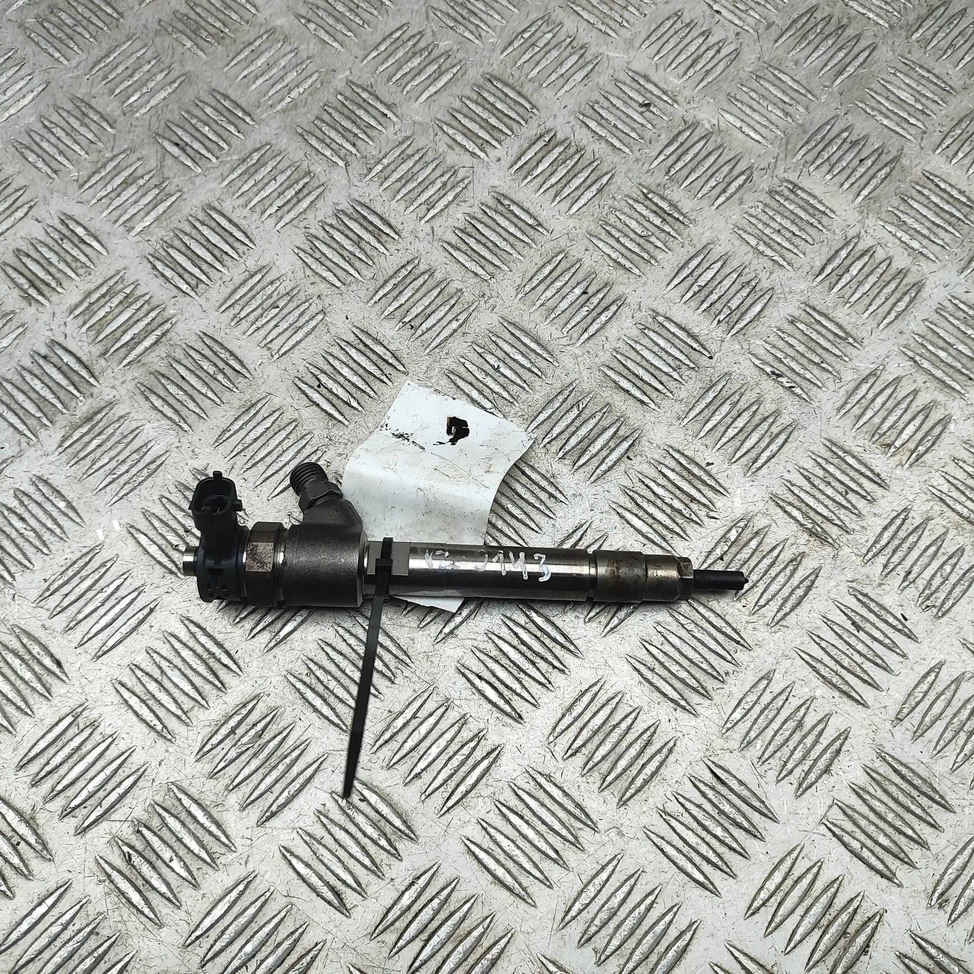 Alfa-Romeo Giulia (952) Fuel Injector Fuel injector — ALFA ROMEO GIULIA (952_) (2015-...